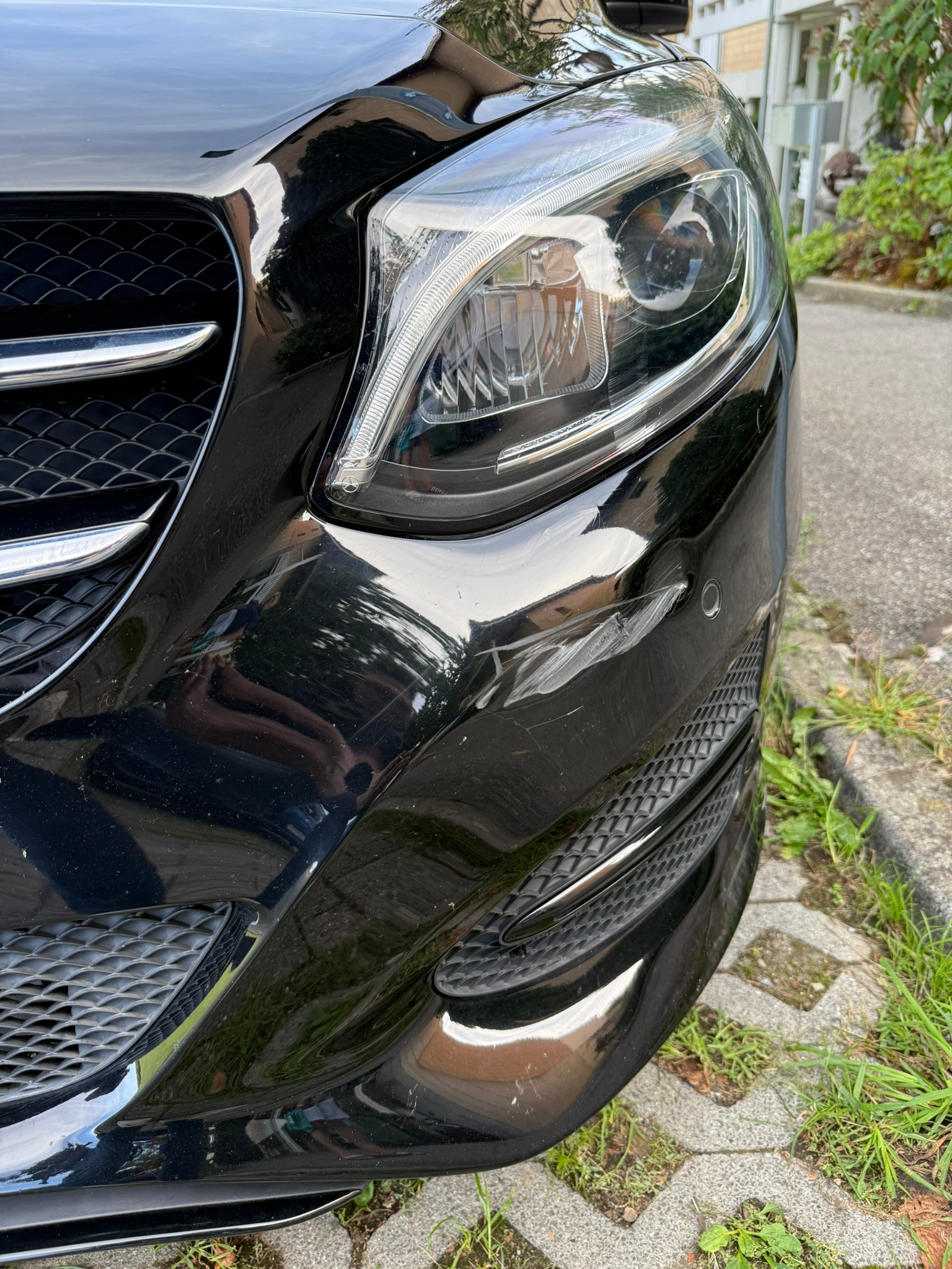 MERCEDES-BENZ B 220 4Matic | Apple CarPlay | Night-Paket | Assistente | Ambientebeleuchtung | Sitzheizung-image-13