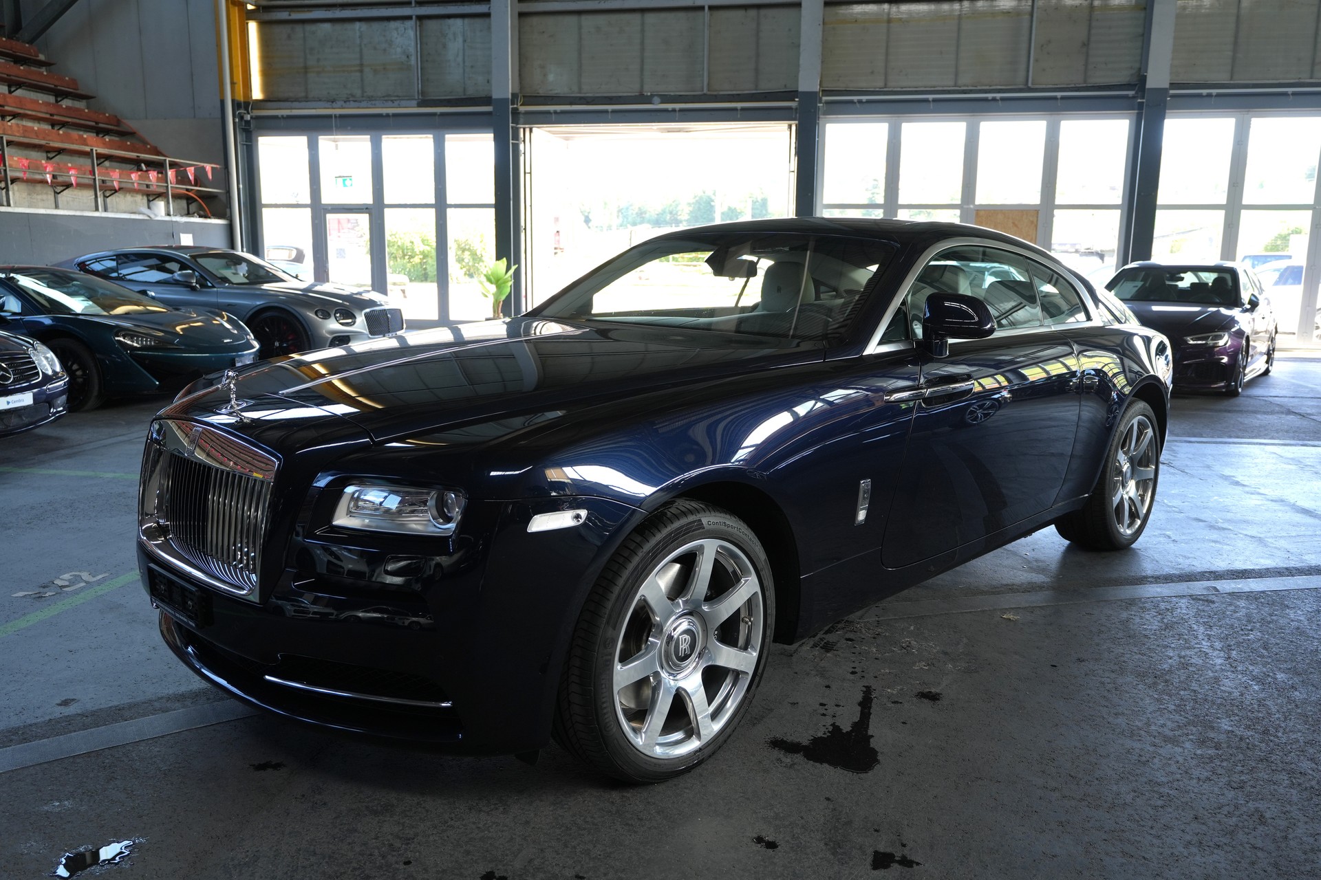 ROLLS-ROYCE Wraith 6.6 V12-showroom-element-2