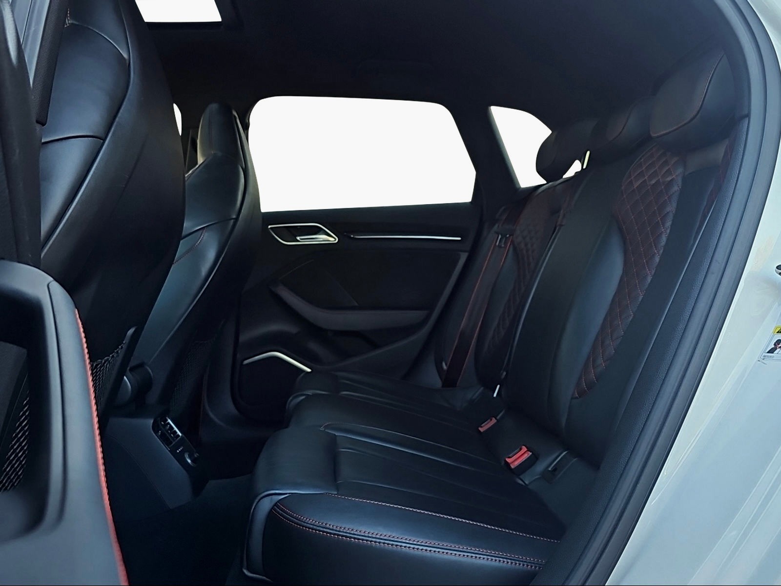 AUDI RS3 Sportback 2.5 TSI quattro S-tronic-image-9