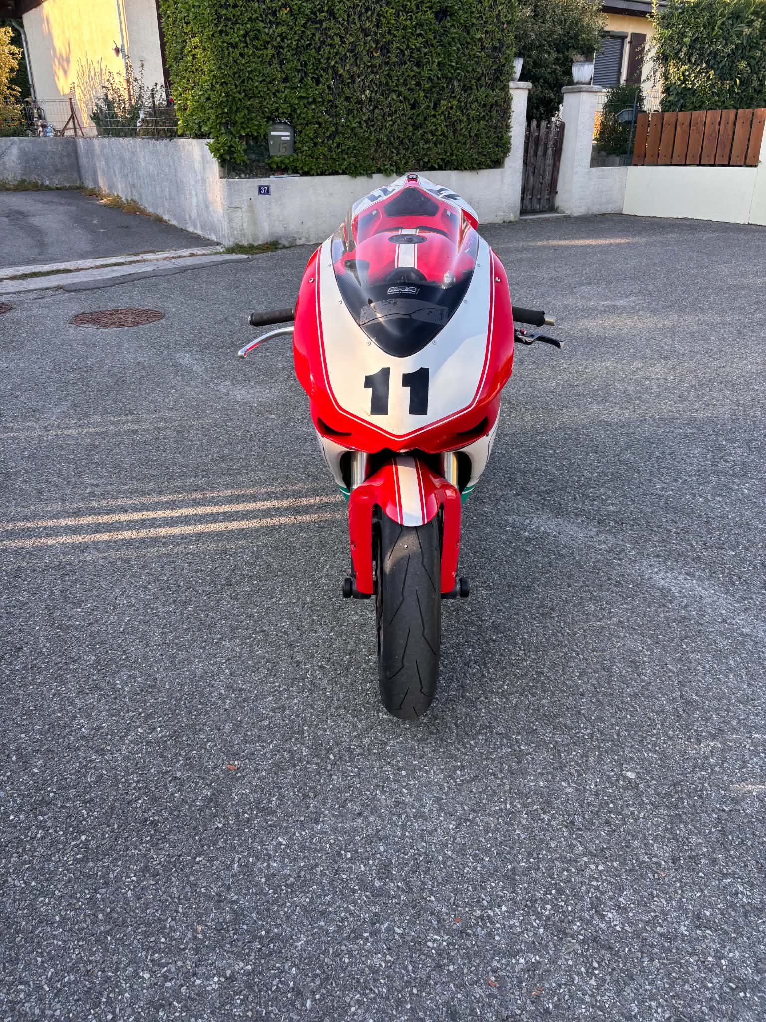 DUCATI 848-image-4