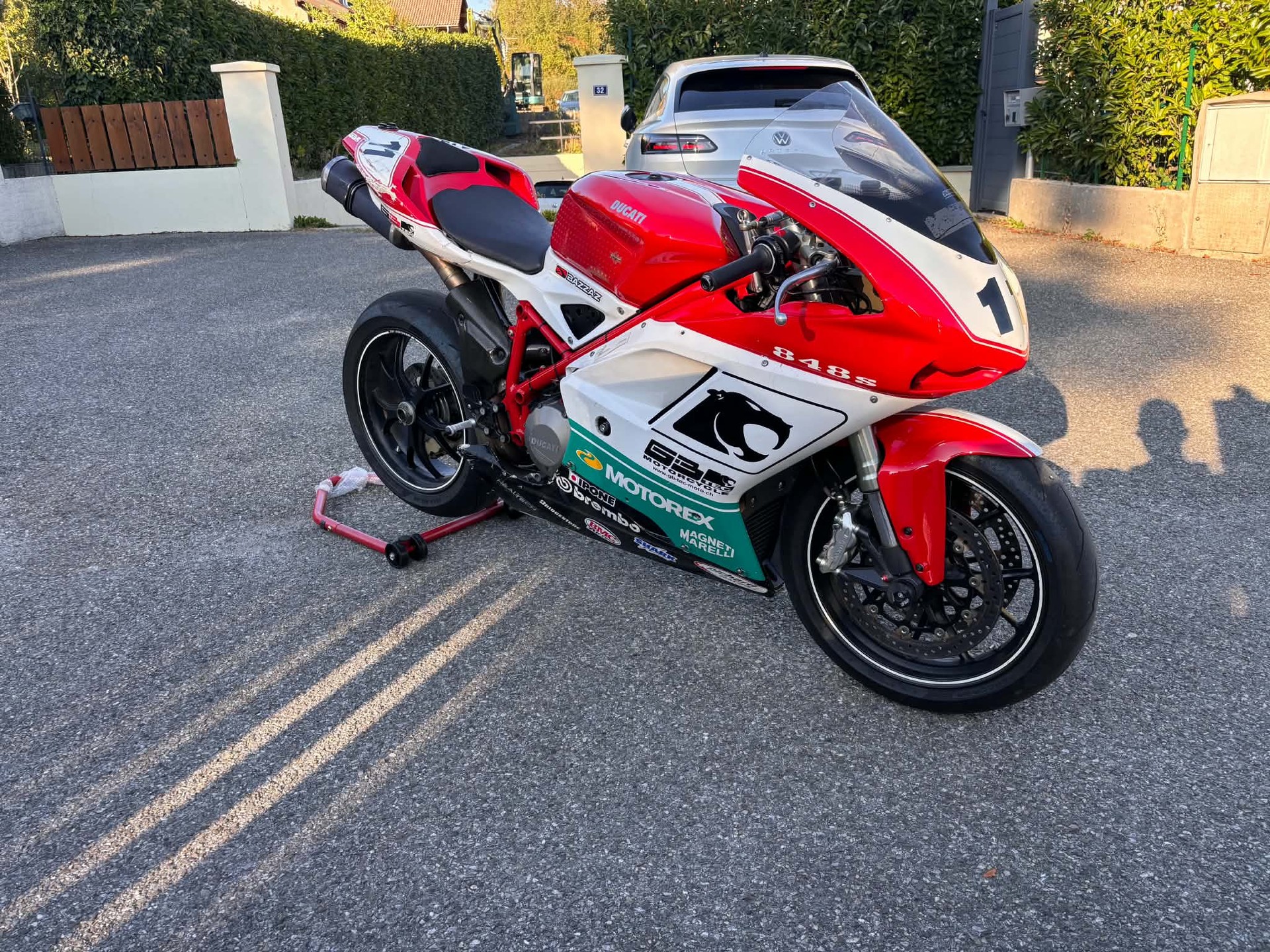 DUCATI 848-image-1
