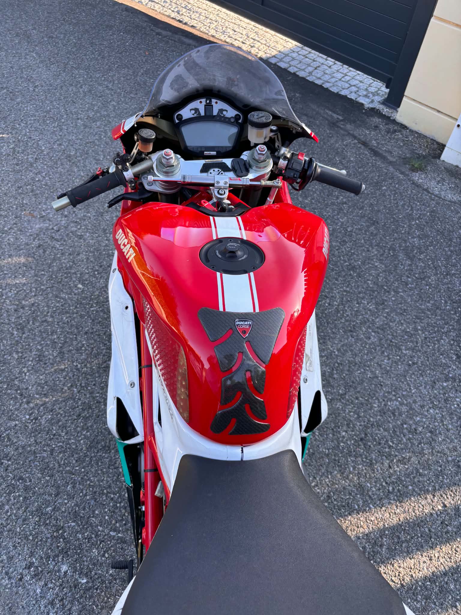DUCATI 848-image-9