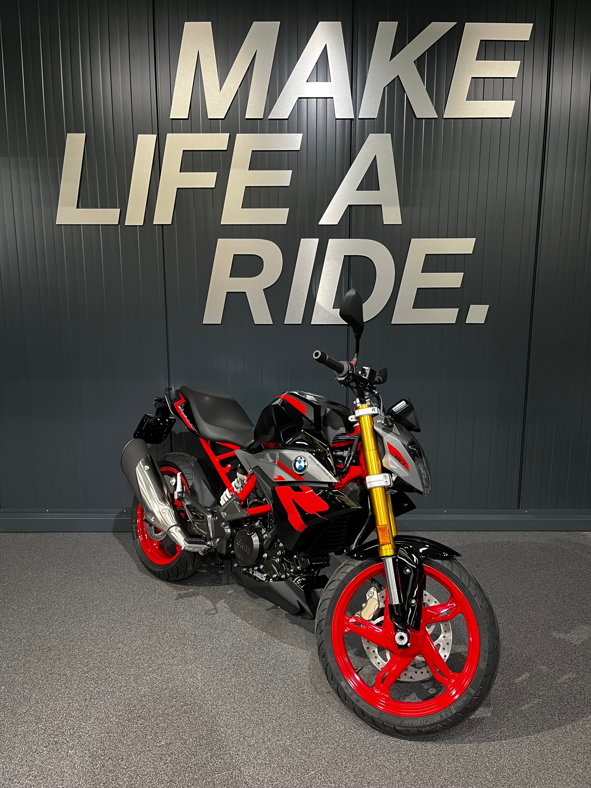 BMW G 310 R - Inklusive Service-Paket 3 Jahre / 30'000km!-image-1