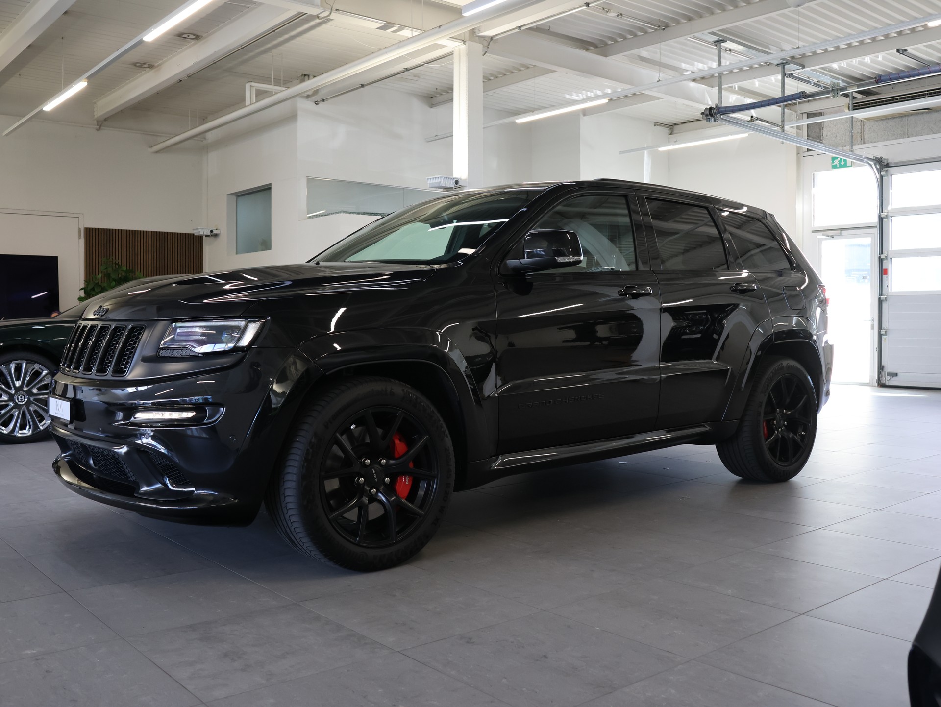 JEEP Grand Cherokee 6.4 V8 HEMI SRT8 Automatic *BULLET2-AUSPUFFANLAGE*-showroom-element-3
