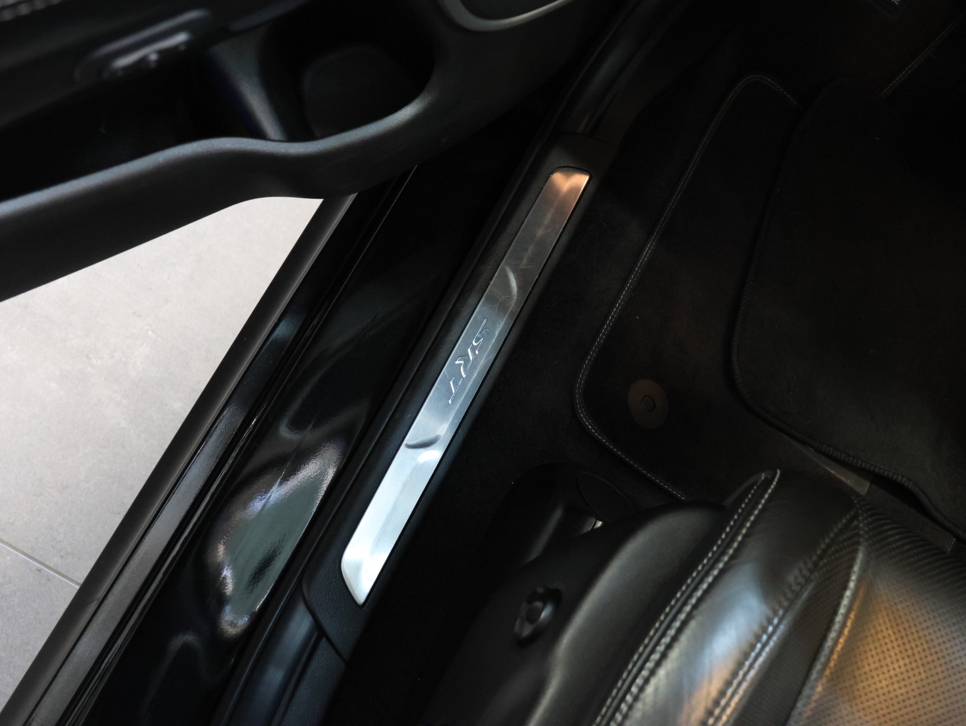 JEEP Grand Cherokee 6.4 V8 HEMI SRT8 Automatic *BULLET2-AUSPUFFANLAGE*-image-19