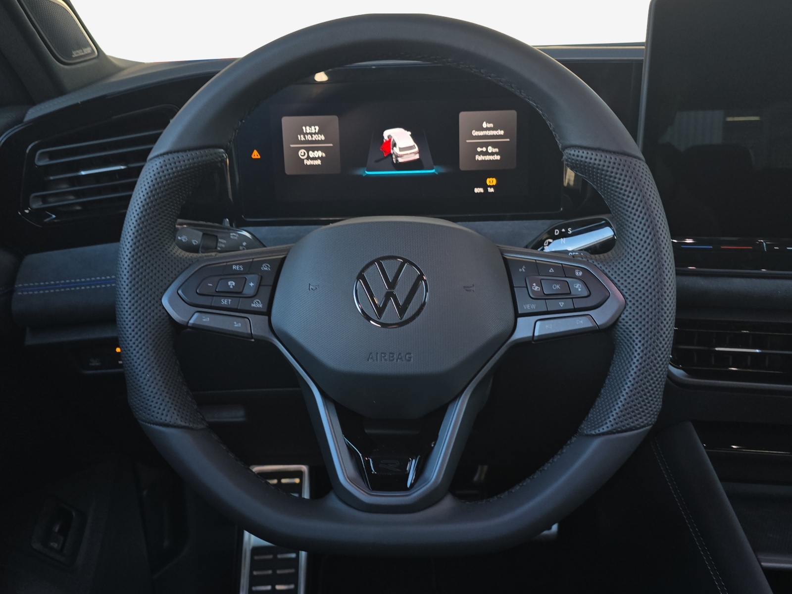 VW Tiguan 2.0 TSI DSG R-Line United 4Motion-image-9