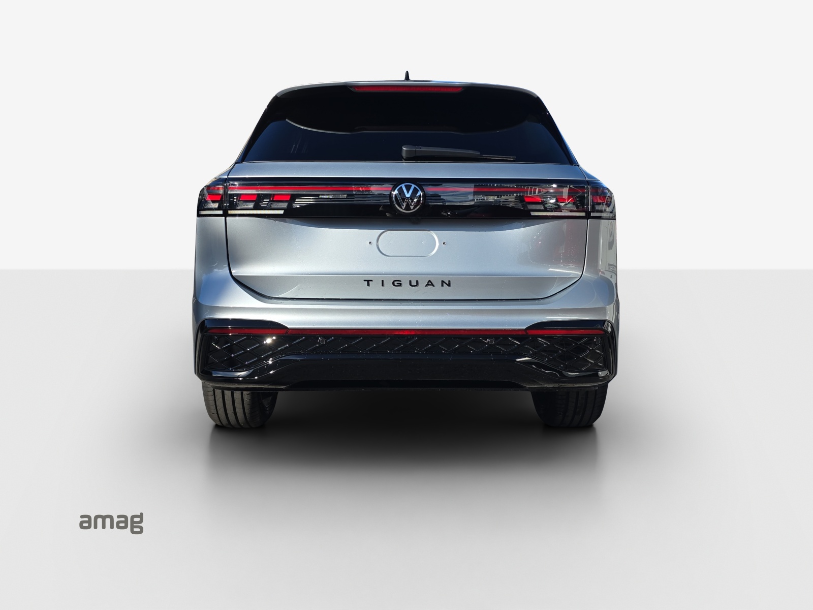 VW Tiguan 2.0 TSI DSG R-Line United 4Motion-showroom-element-3