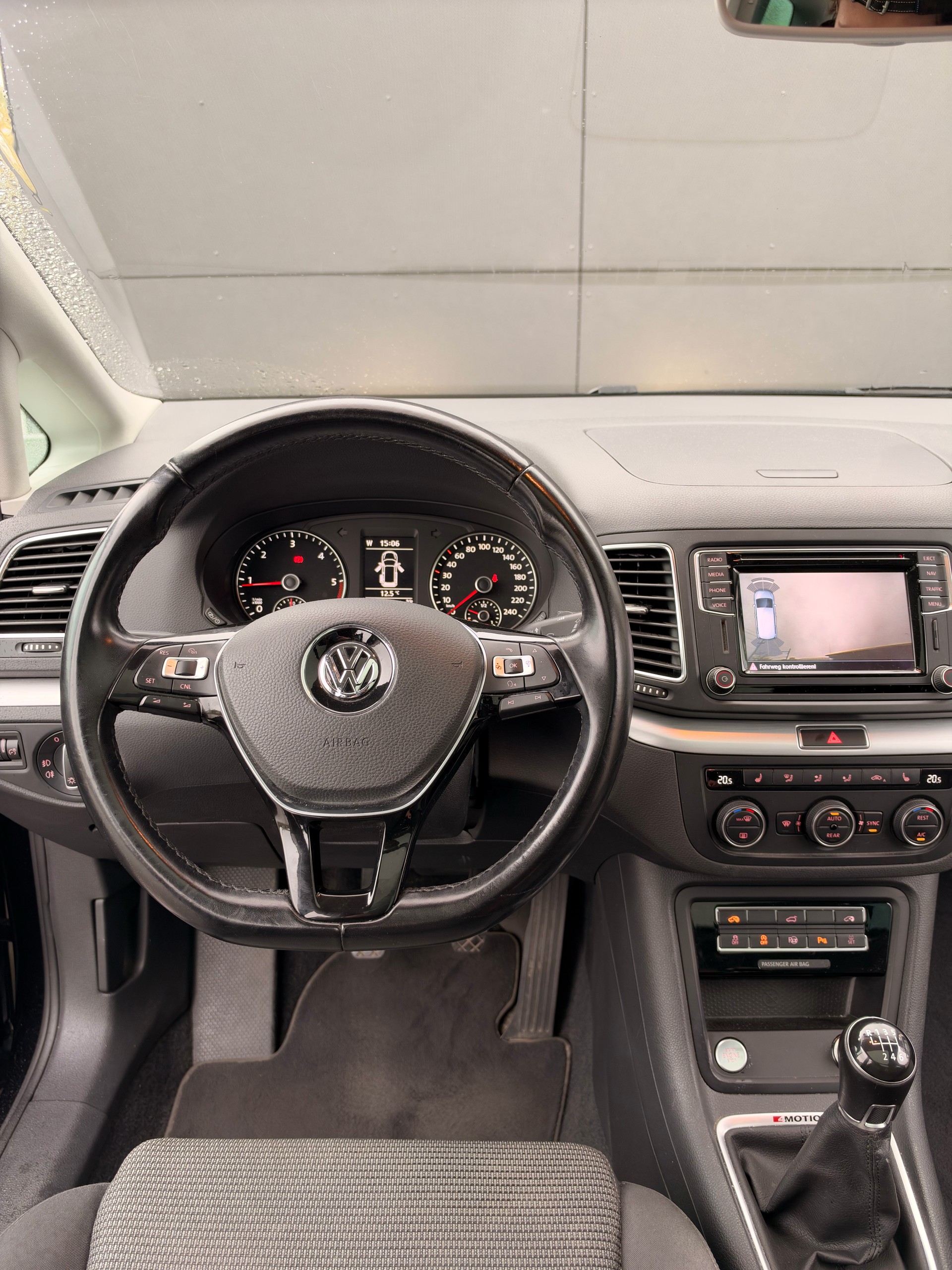 VW Sharan 2.0 TDI 4Motion-image-7