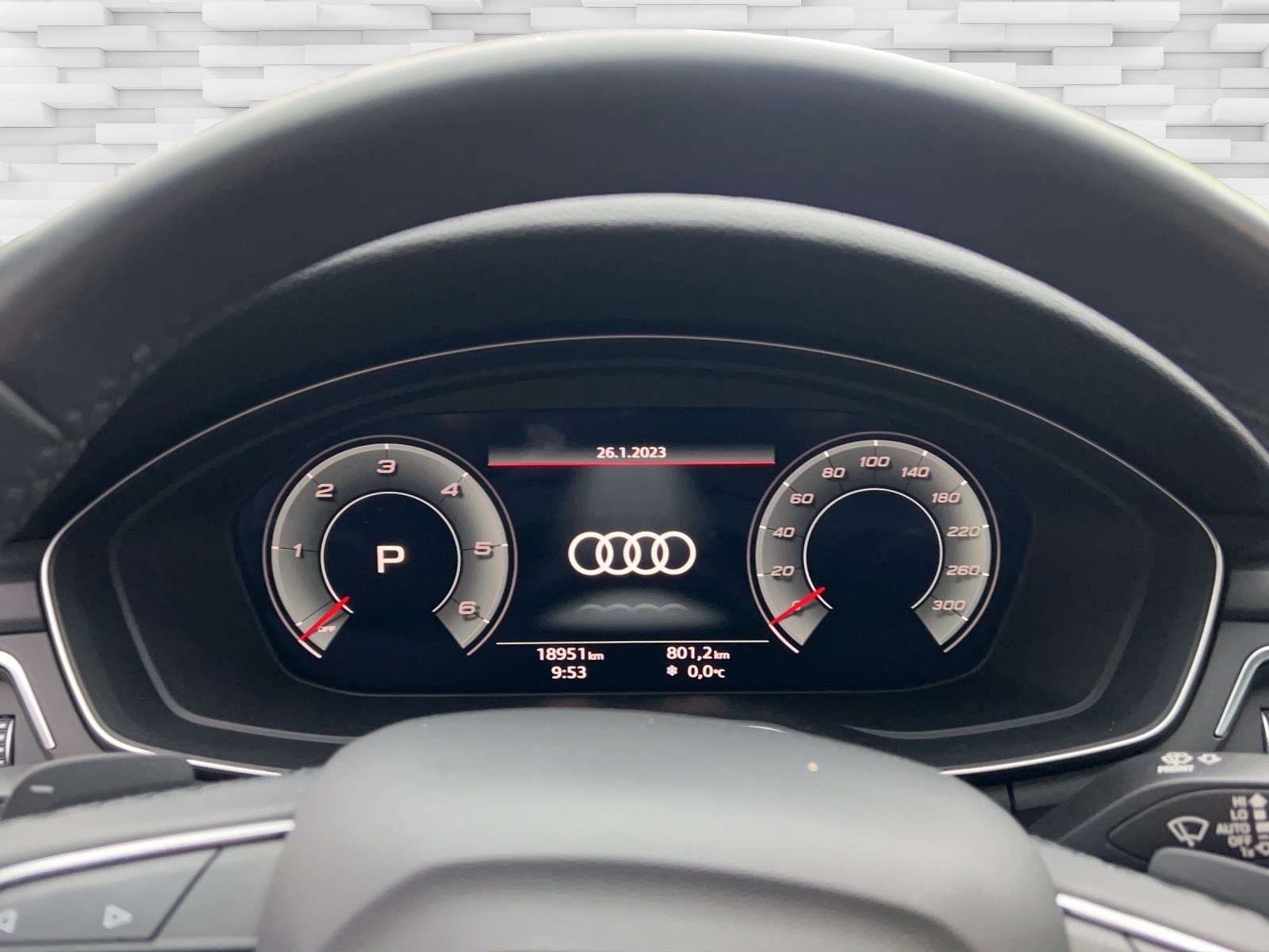 AUDI A4 Avant 40 TDI S line S-tronic-image-11