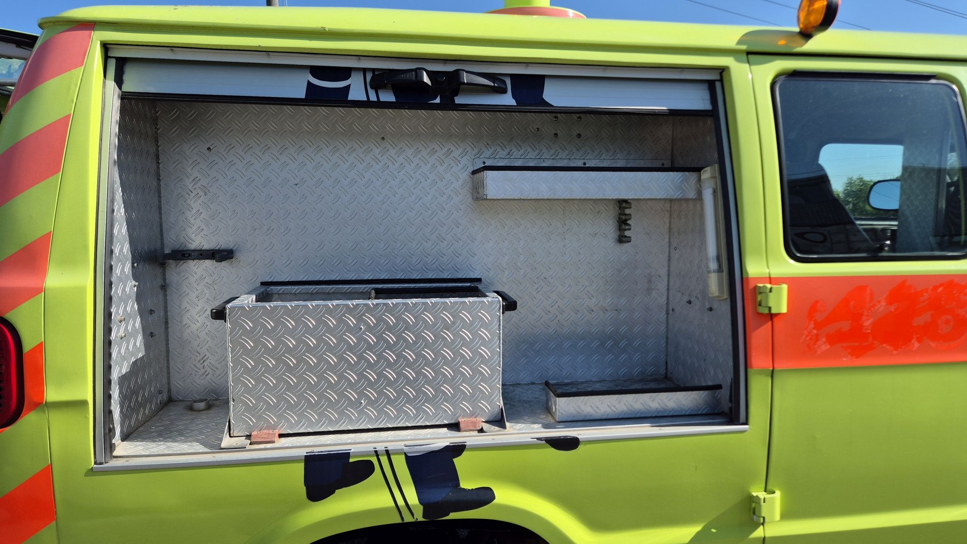 DODGE Mowag B350 4x4-image-5