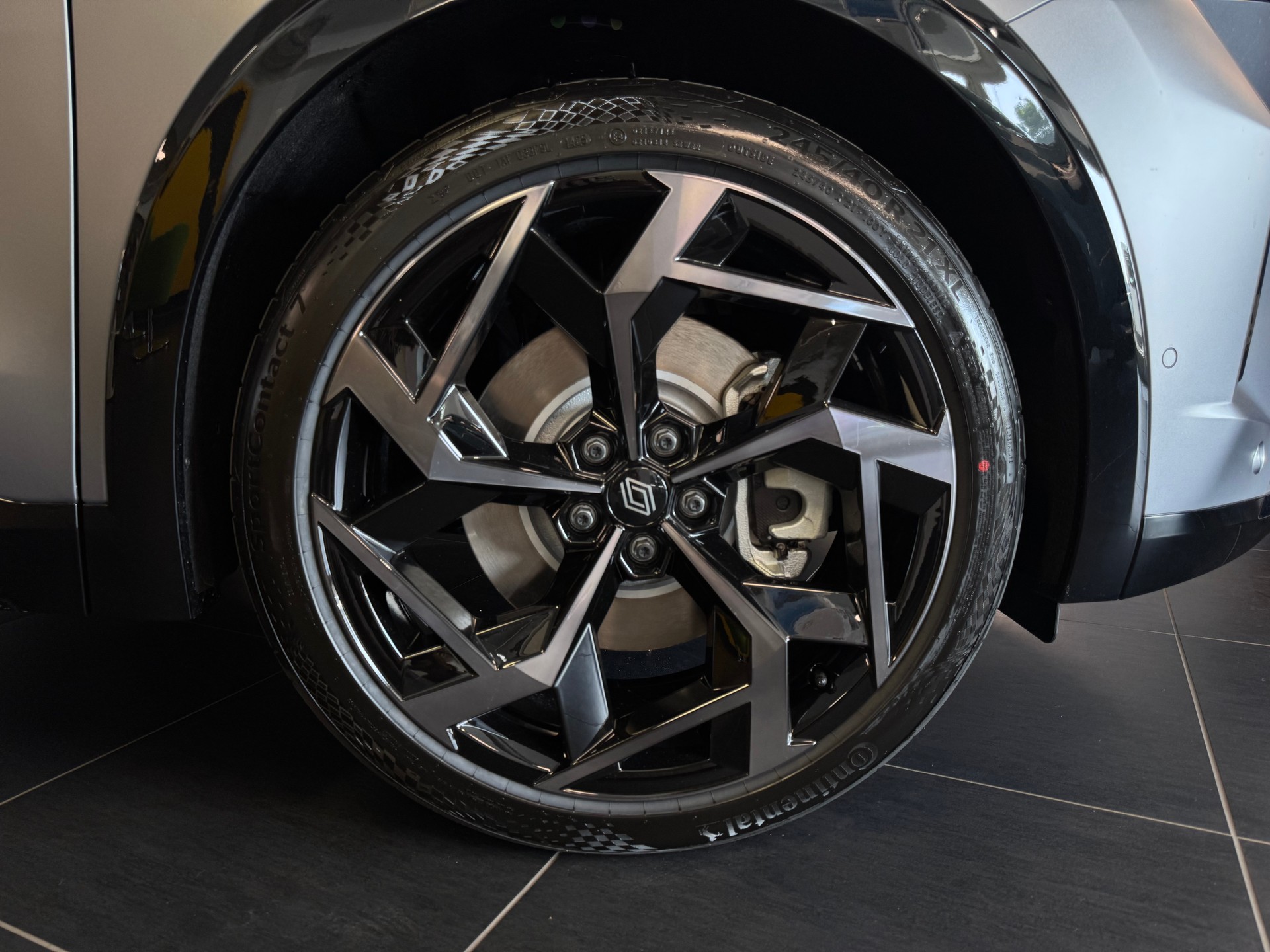 RENAULT RAFALE HYBRID E-TECH Atelier Alpine hyper hybrid E-Tech 4x4 300PS plug-in-image-5