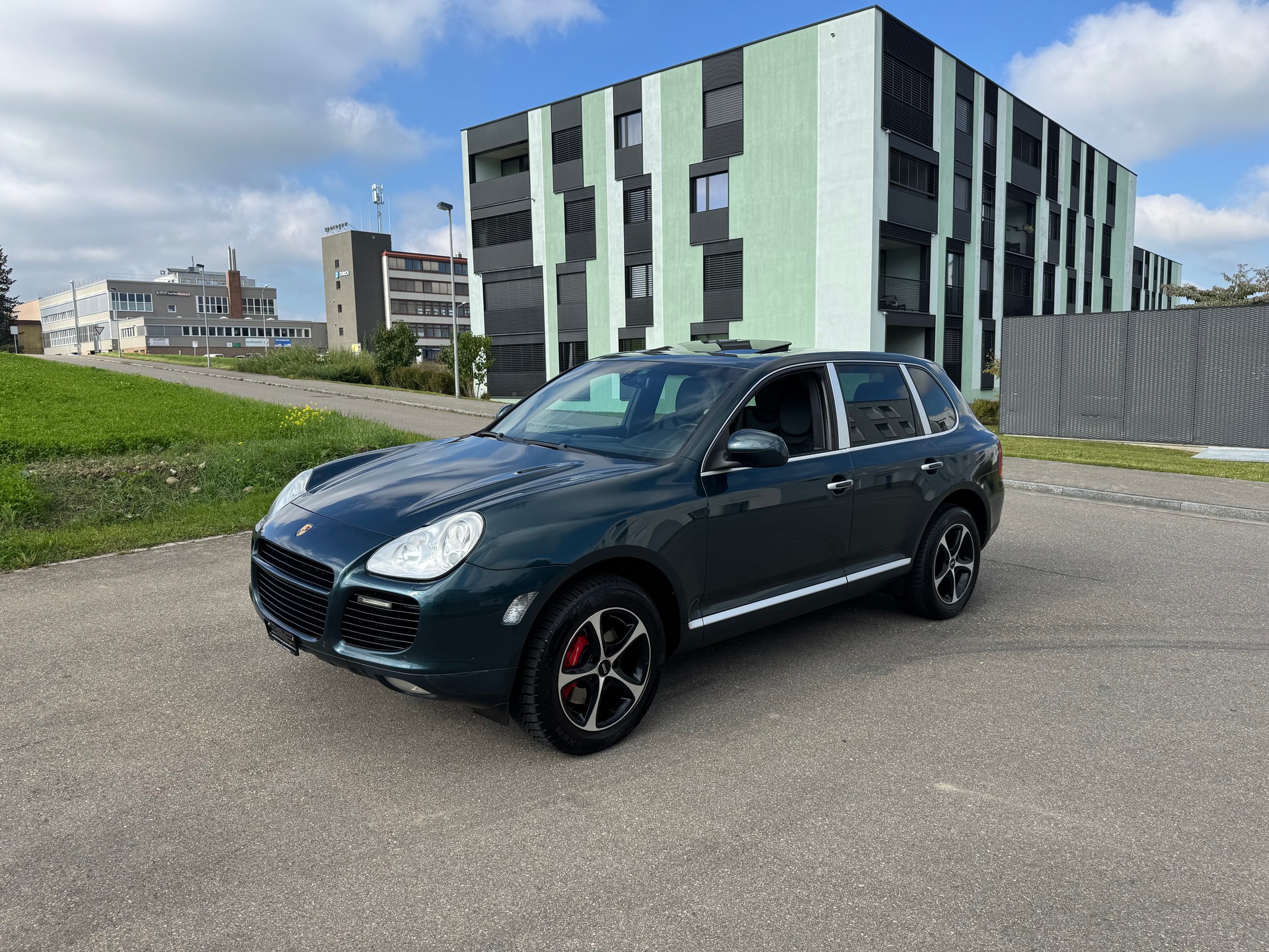 PORSCHE Cayenne Turbo
