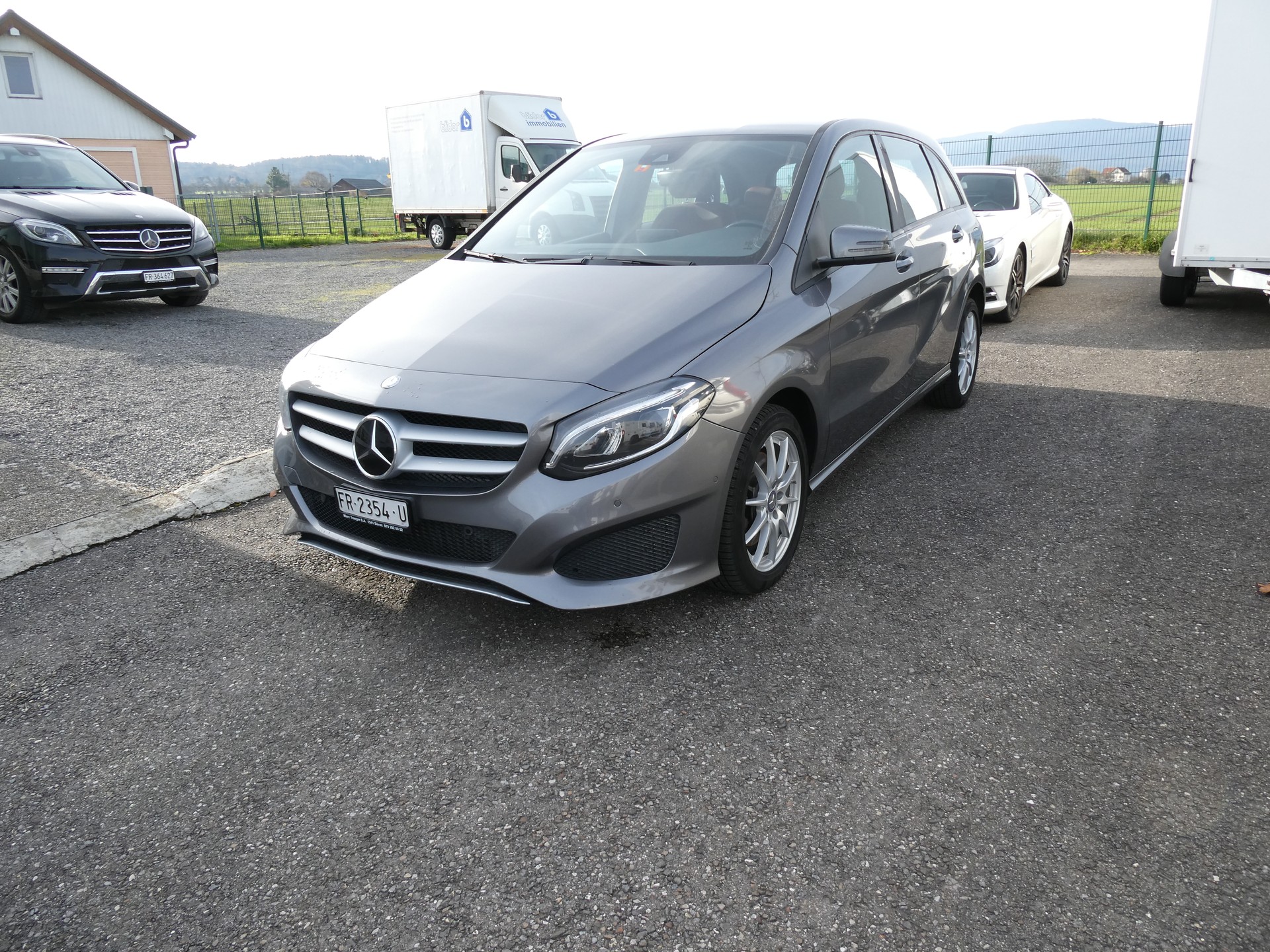 MERCEDES-BENZ B 250 AMG Line 4Matic 7G-DCT-image-1