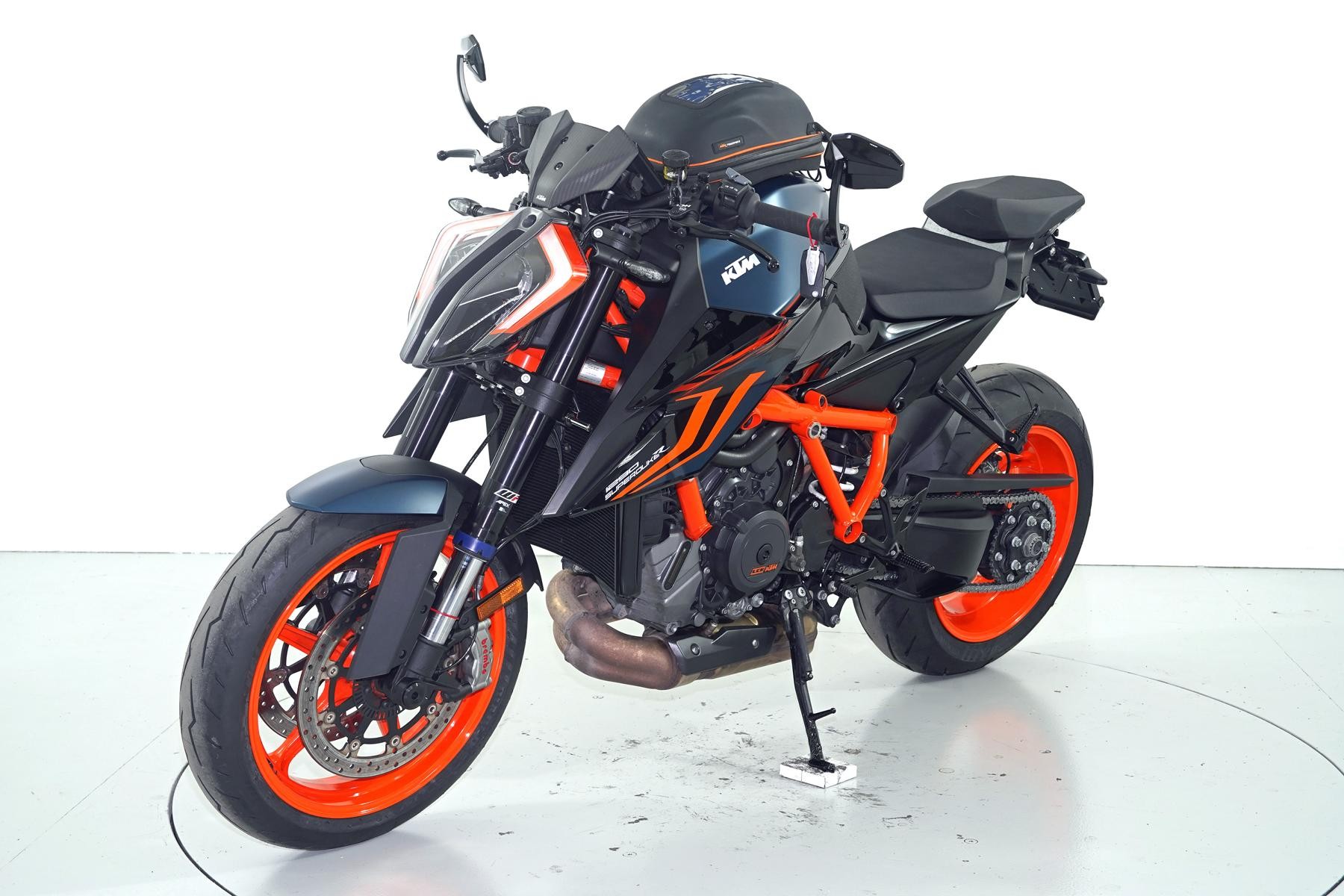 KTM 1290 Super Duke-image-2