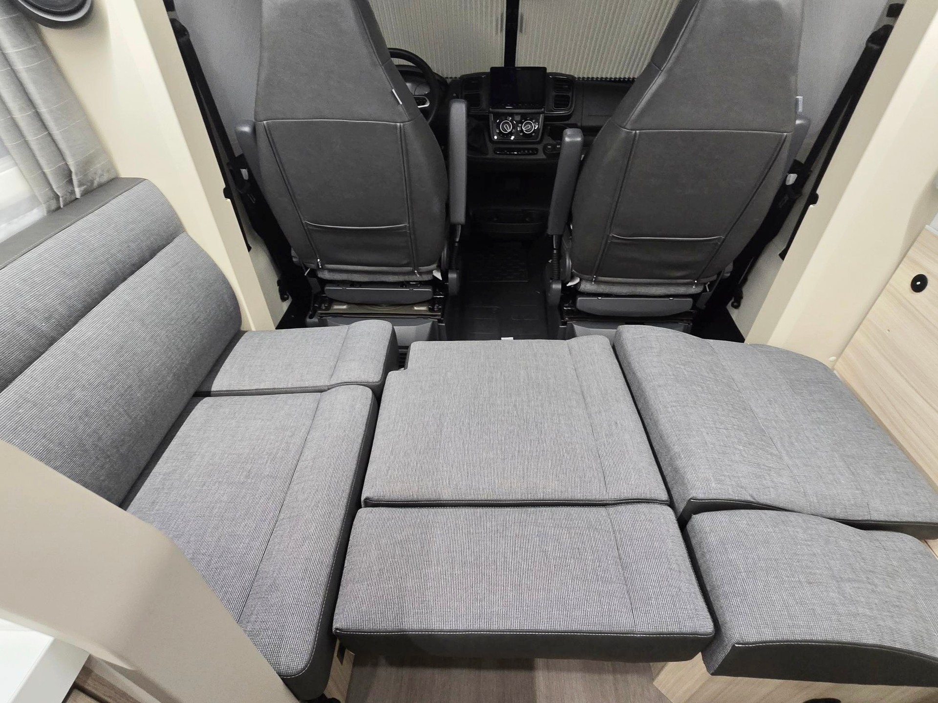 ADRIA COMPACT DL 2,2 DIESEL FIAT DUCATO MJ 140-image-5
