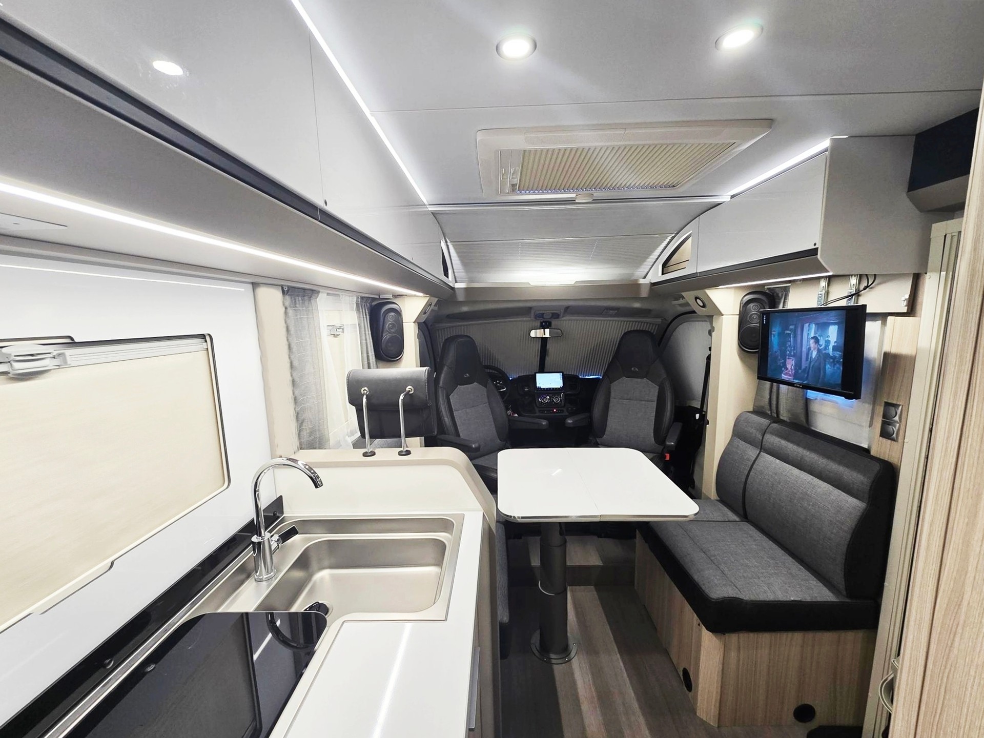 ADRIA COMPACT DL 2,2 DIESEL FIAT DUCATO MJ 140-image-7