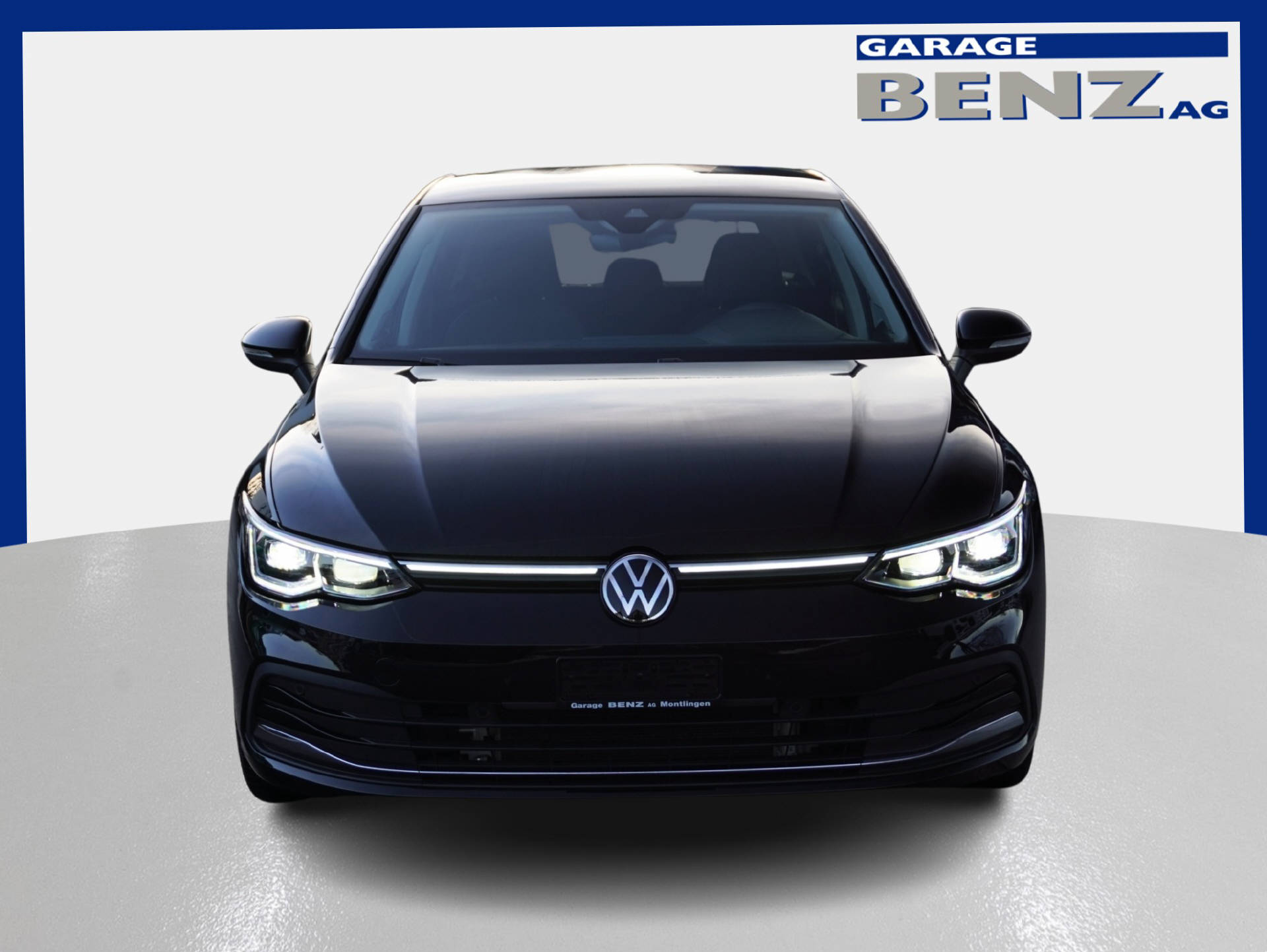 VW Golf VIII 2.0 TSI Style DSG 4Motion-showroom-element-1