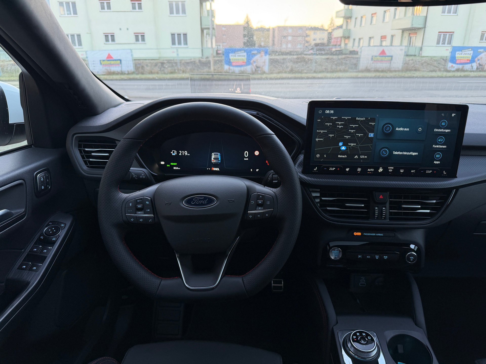 FORD Kuga 2.5 FHEV ST-Line X 4WD-image-9