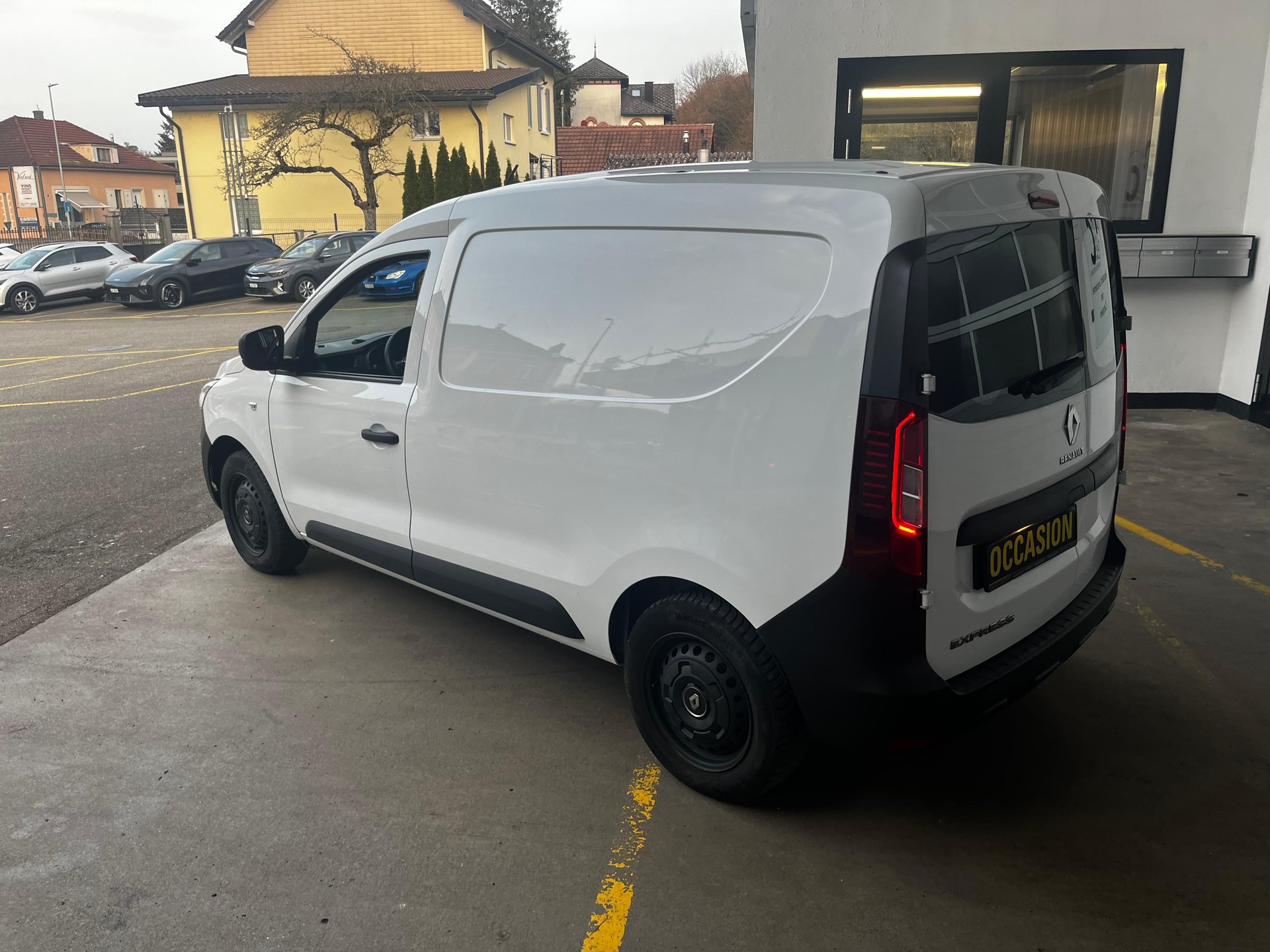 RENAULT Express Kaw. 1.3 TCe Blue 100 Extra-image-3