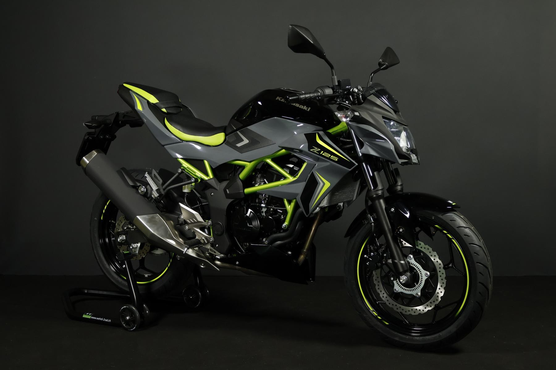 KAWASAKI Z 125-image-1