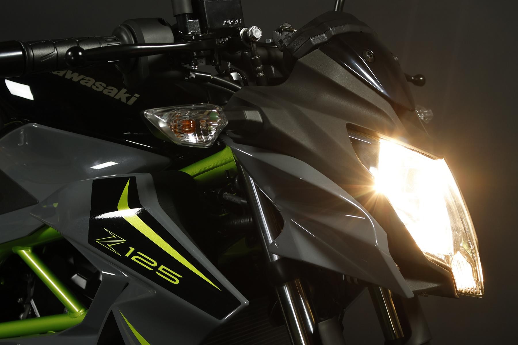 KAWASAKI Z 125-image-4