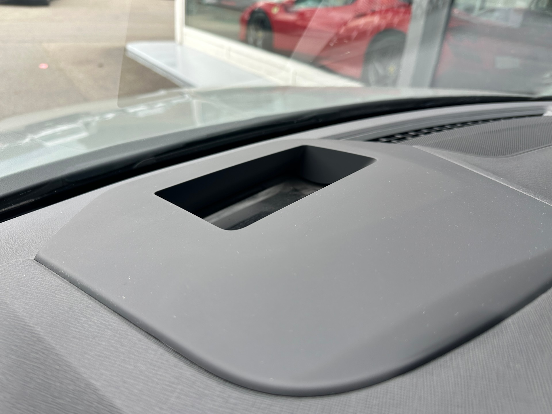 SKODA Octavia Combi 2.0 TSI DSG RS-image-4