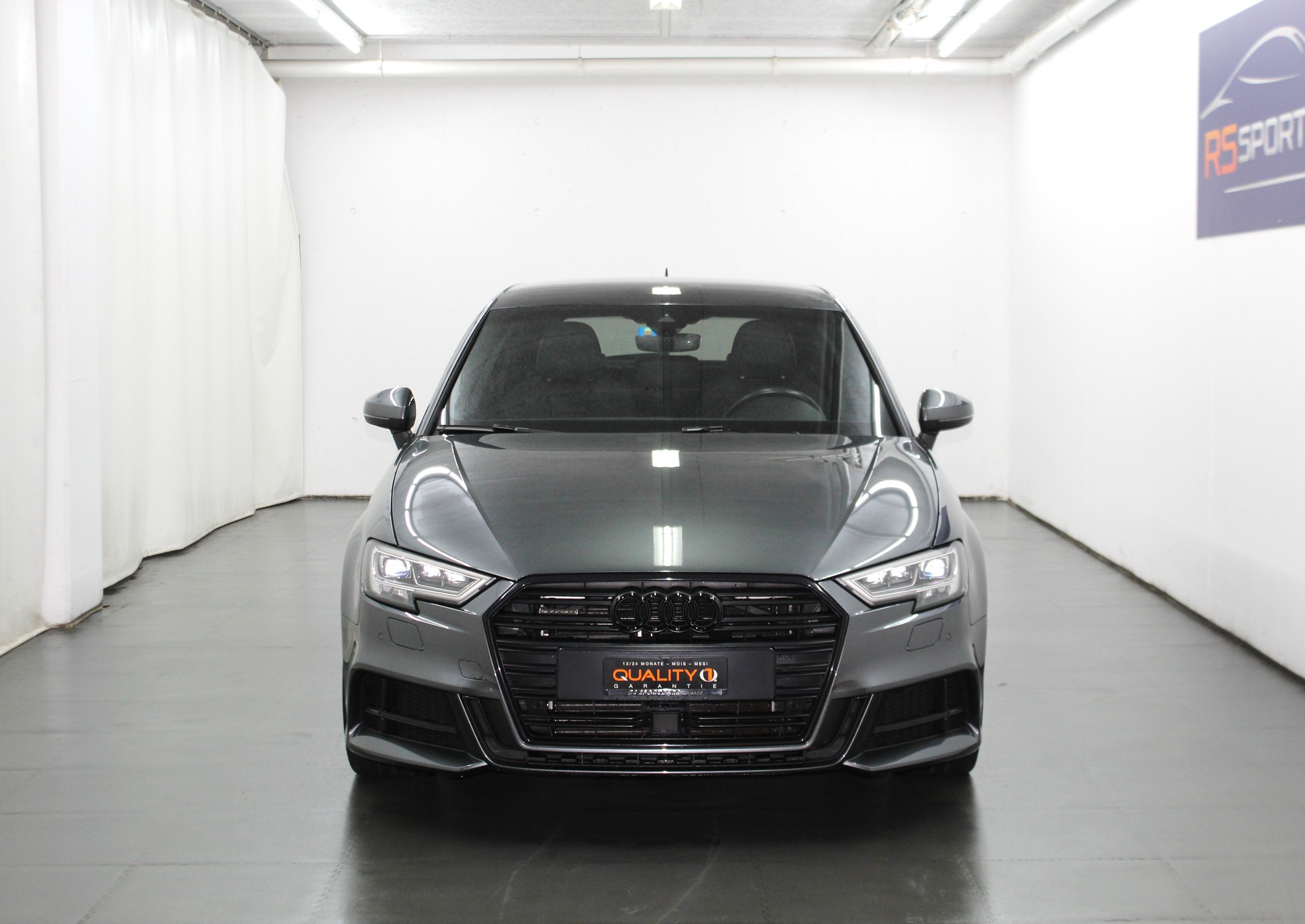 AUDI A3 Sportback 40 TFSI Sport quattro S-tronic S line Sportpaket / CH-Fahrzeug-showroom-element-2
