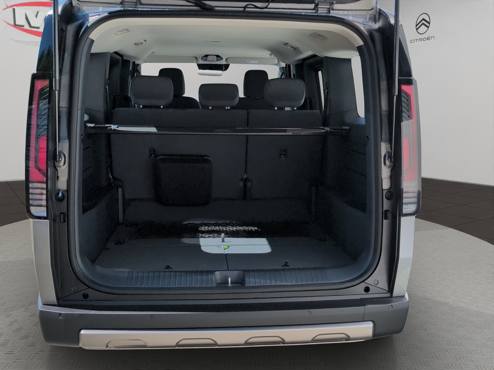 KIA PV5 71.2 kWh Elite / Wärmepumpe / 360° Rundumsichtkamera / CH-Herstellergarantie / 2.99% Power-Leasing-image-14