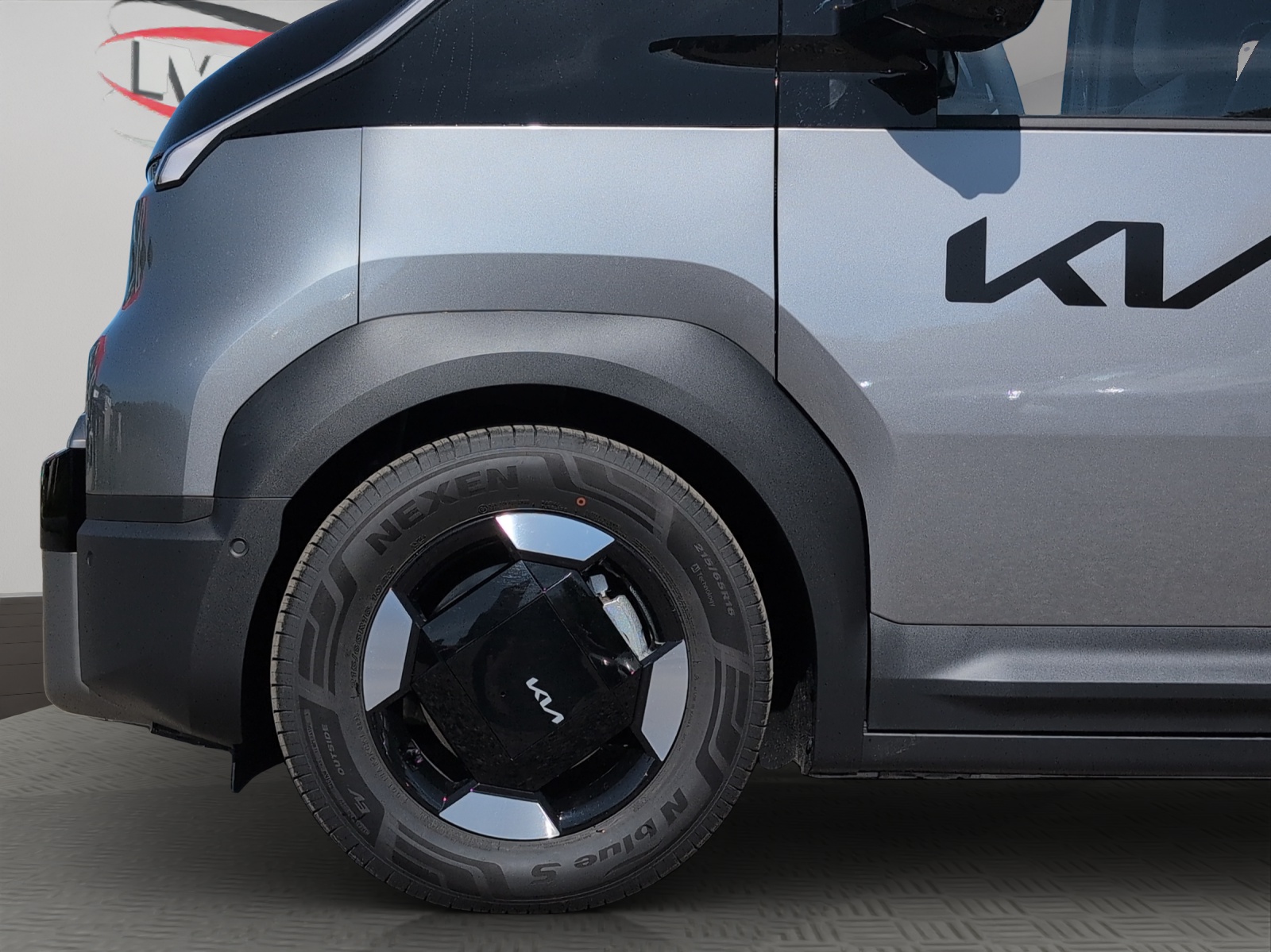 KIA PV5 71.2 kWh Elite / Wärmepumpe / 360° Rundumsichtkamera / CH-Herstellergarantie / 2.99% Power-Leasing-image-15