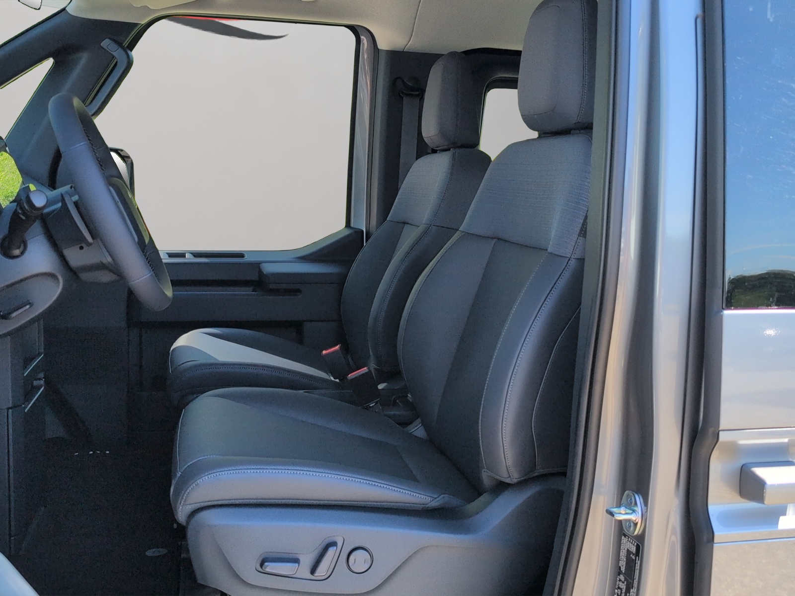 KIA PV5 71.2 kWh Elite / Wärmepumpe / 360° Rundumsichtkamera / CH-Herstellergarantie / 2.99% Power-Leasing-image-8