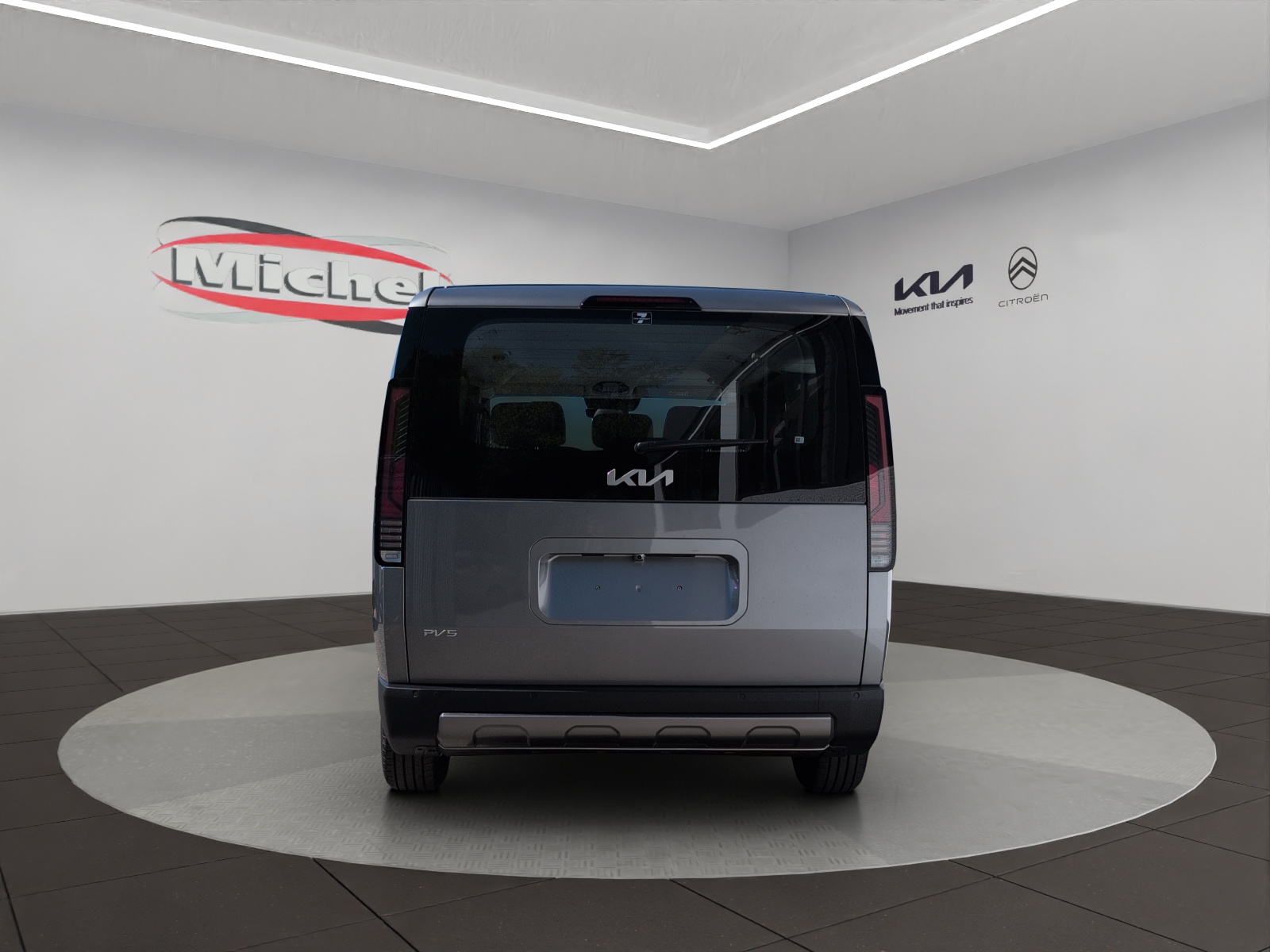KIA PV5 71.2 kWh Elite / Wärmepumpe / 360° Rundumsichtkamera / CH-Herstellergarantie / 2.99% Power-Leasing-image-5