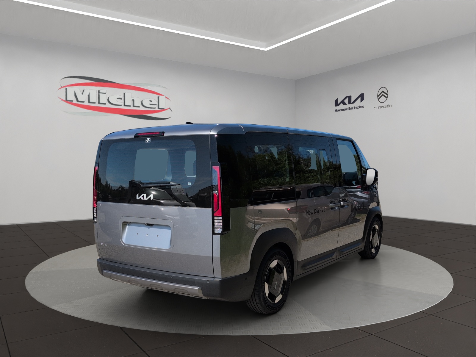 KIA PV5 71.2 kWh Elite / Wärmepumpe / 360° Rundumsichtkamera / CH-Herstellergarantie / 2.99% Power-Leasing-image-4