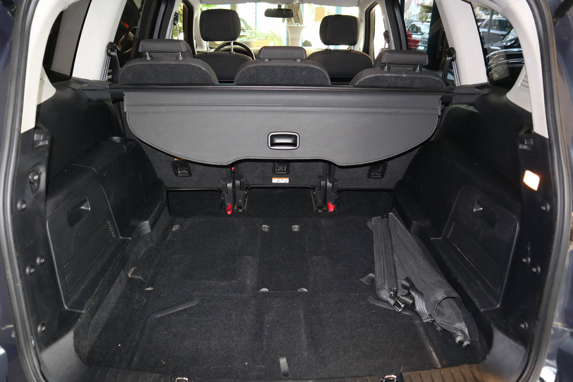 FORD S-Max 1.6 EcoB SCTi Knie Ed. S/S-image-9