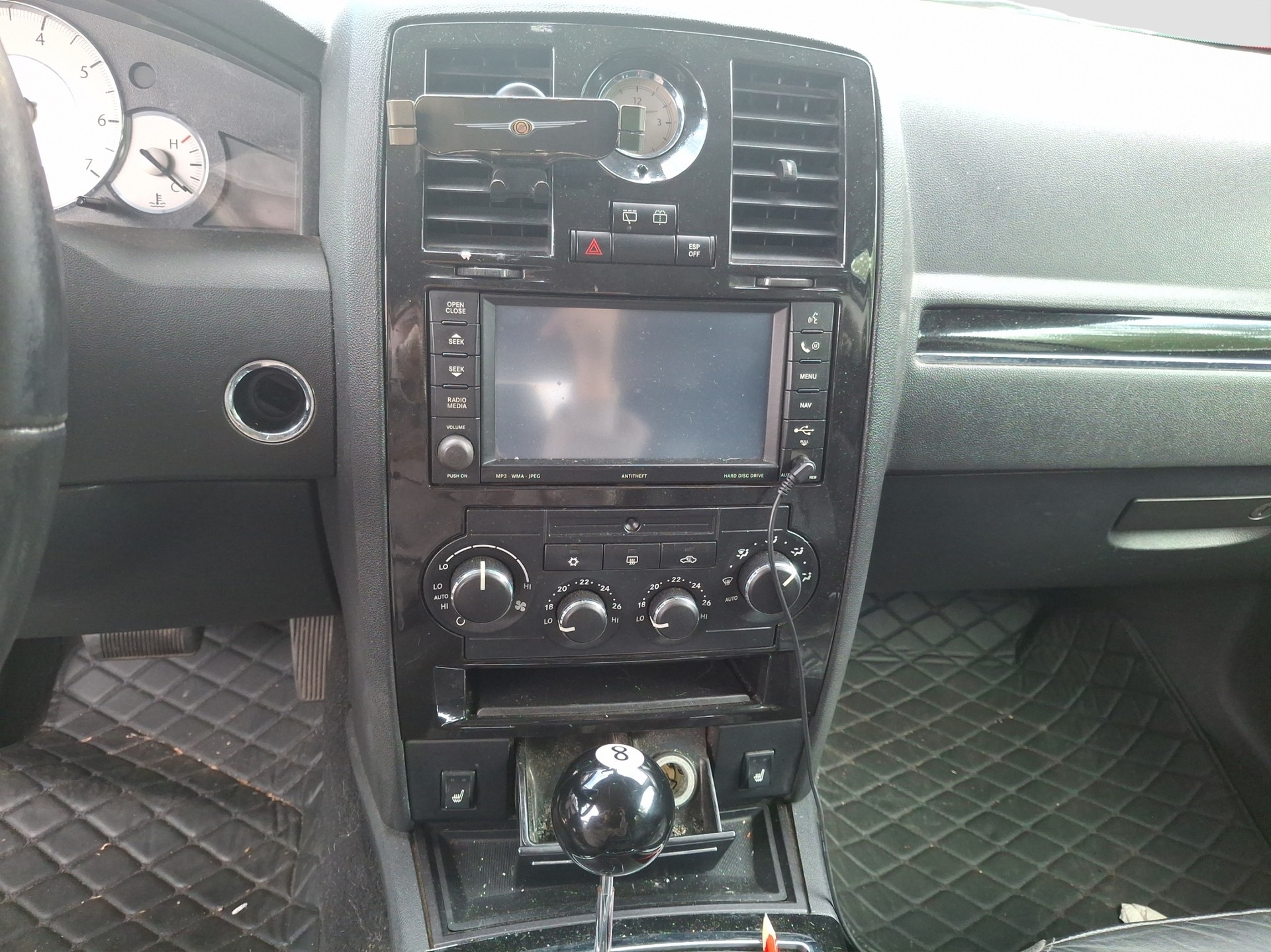 CHRYSLER 300C T 3.0 CRD-image-6