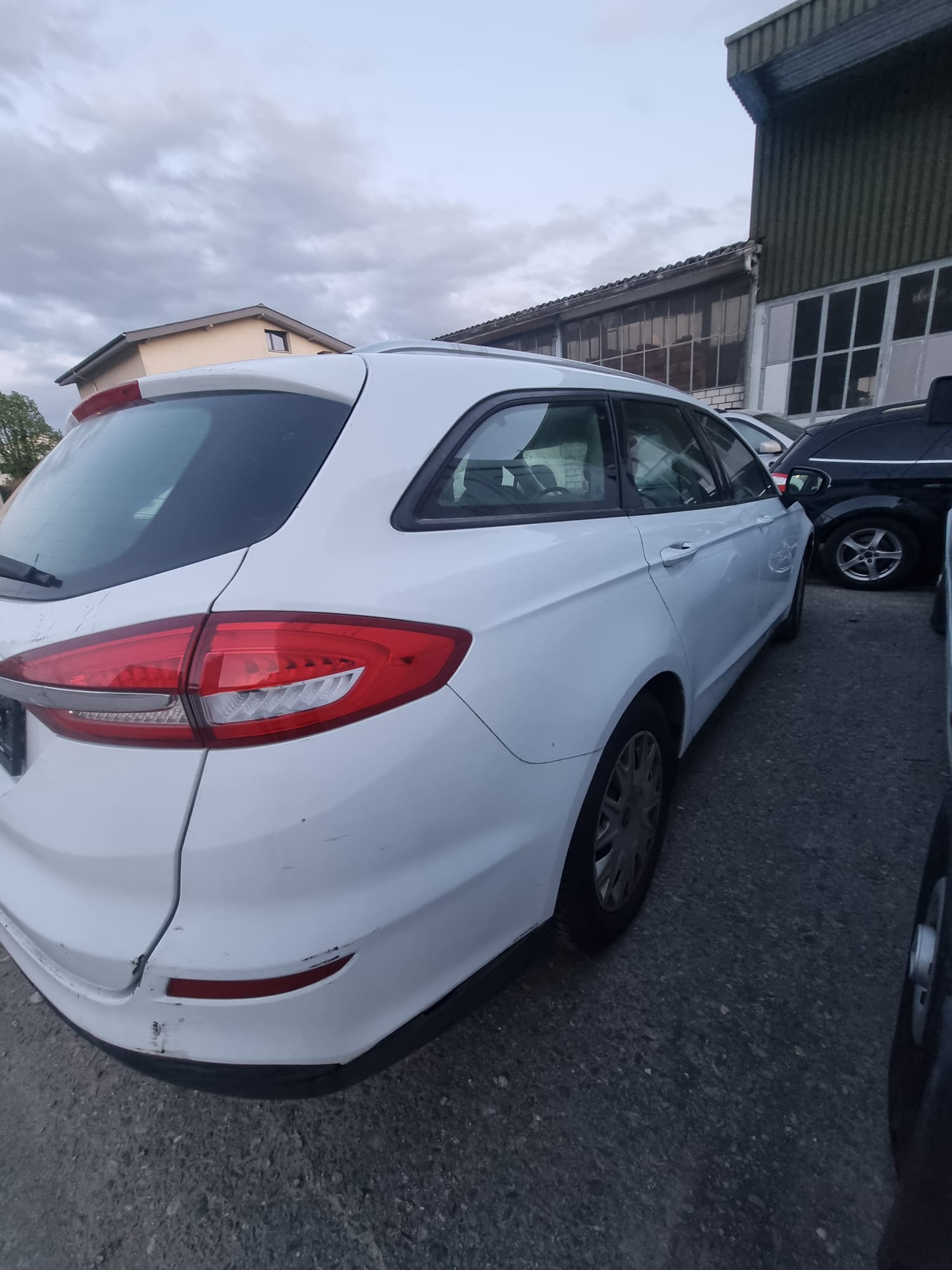FORD Mondeo 2.0 TDCi Titanium-image-6