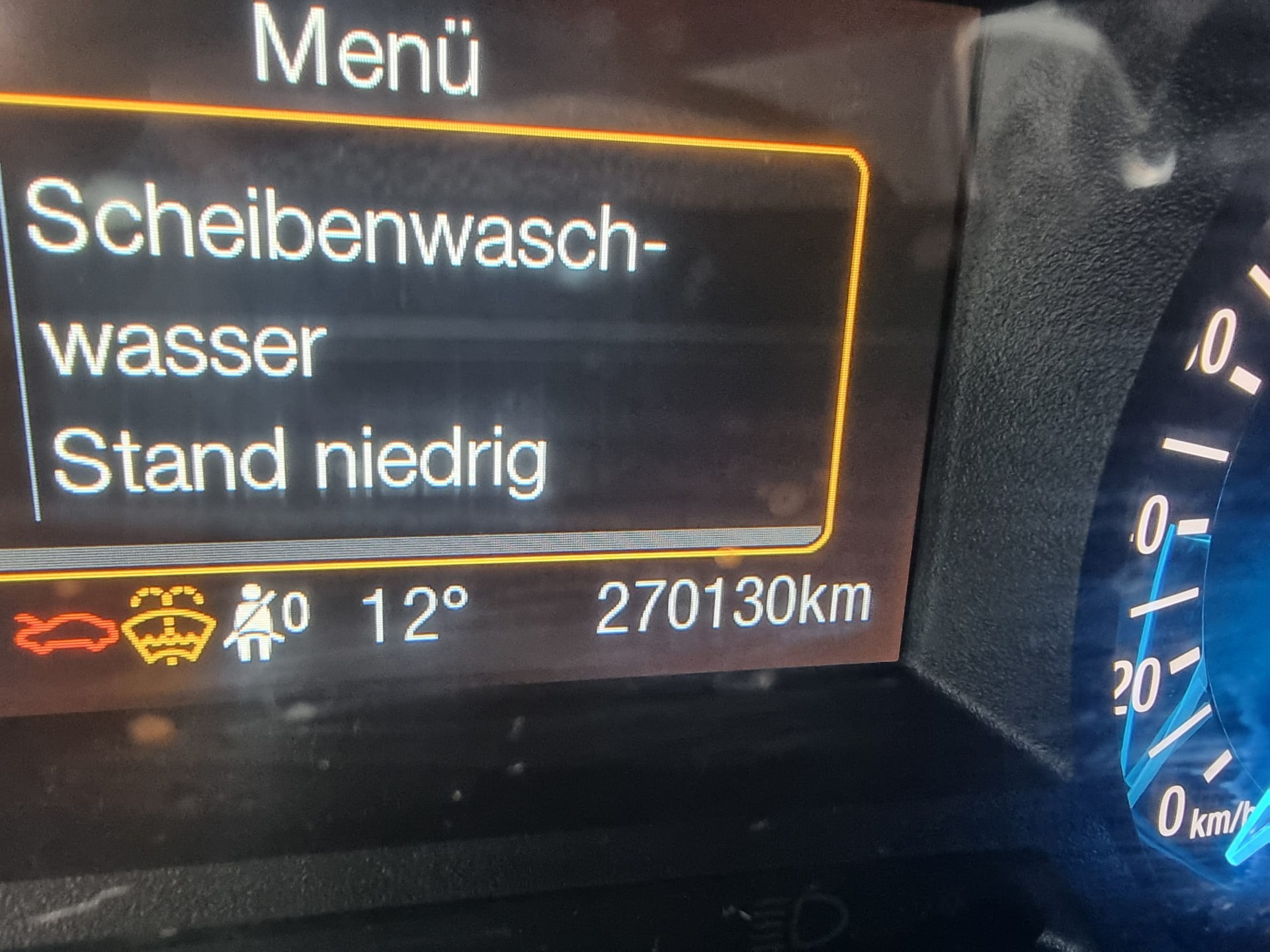 FORD Mondeo 2.0 TDCi Titanium-image-10