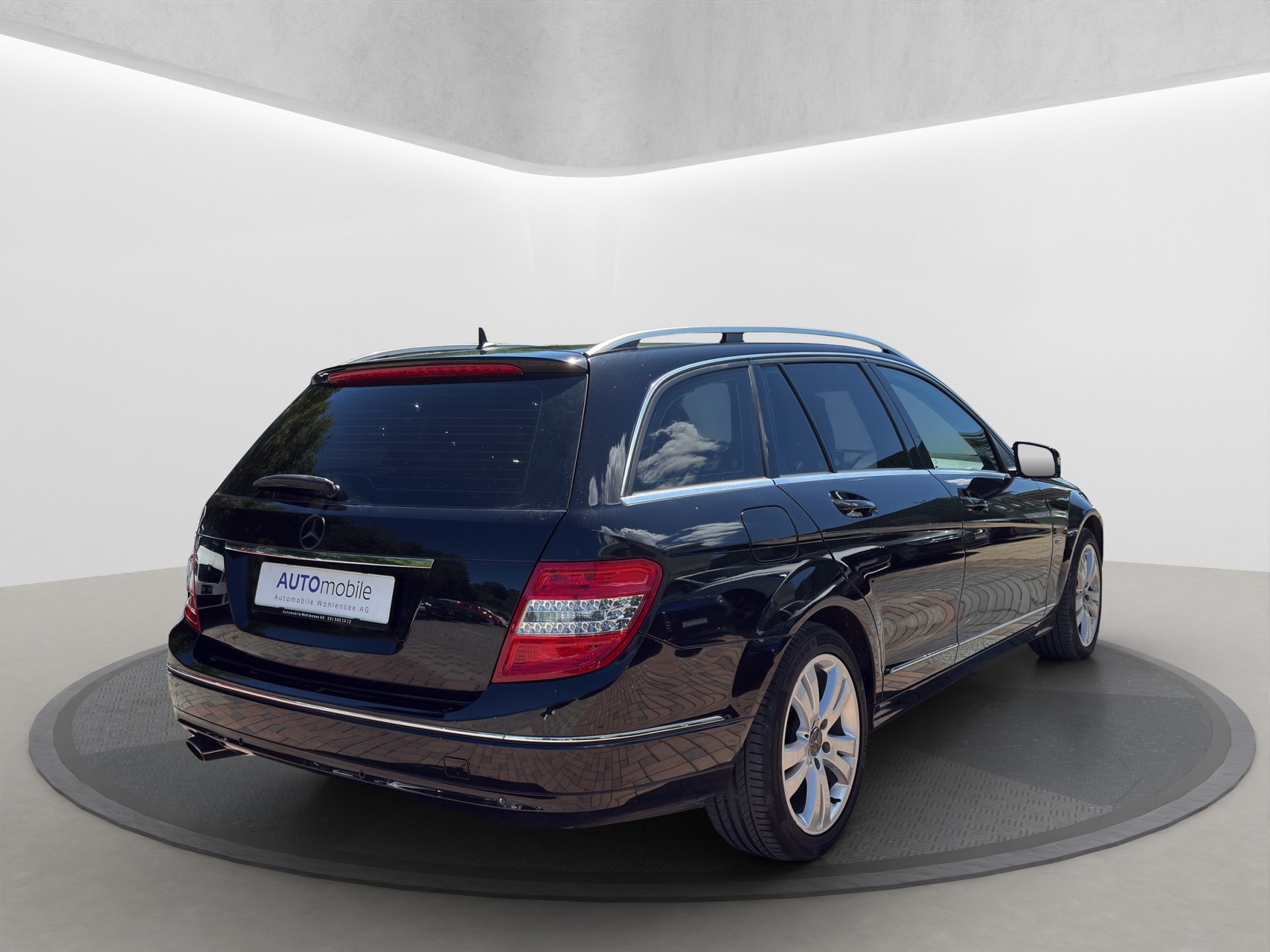 MERCEDES-BENZ C 200 CGI BlueEfficiency Avantgarde Automatic-image-4