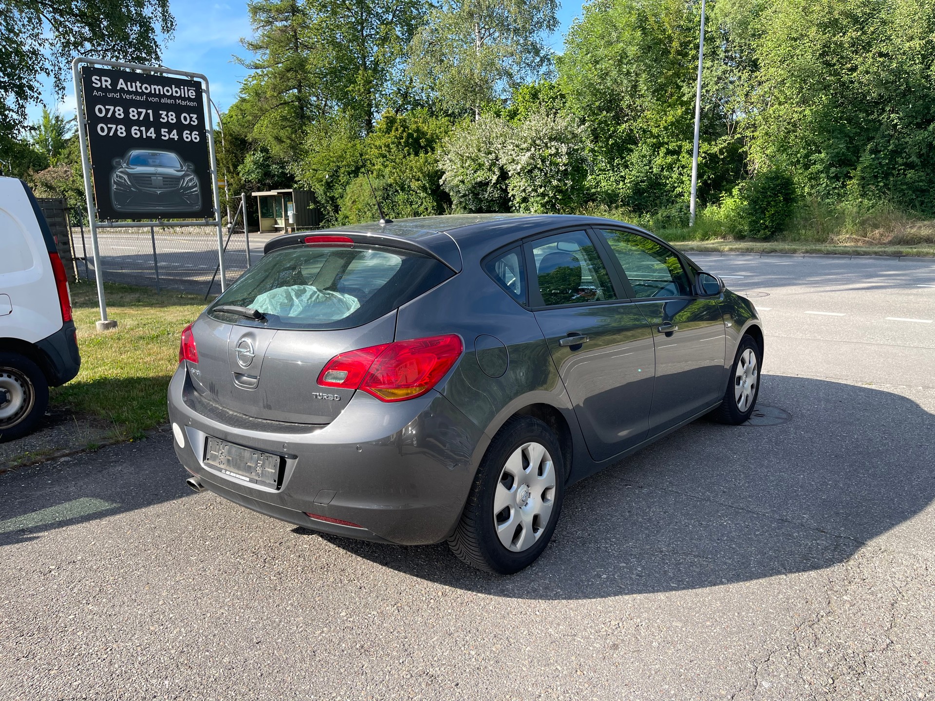 OPEL Astra 1.4i 16V Turbo Sport-image-4
