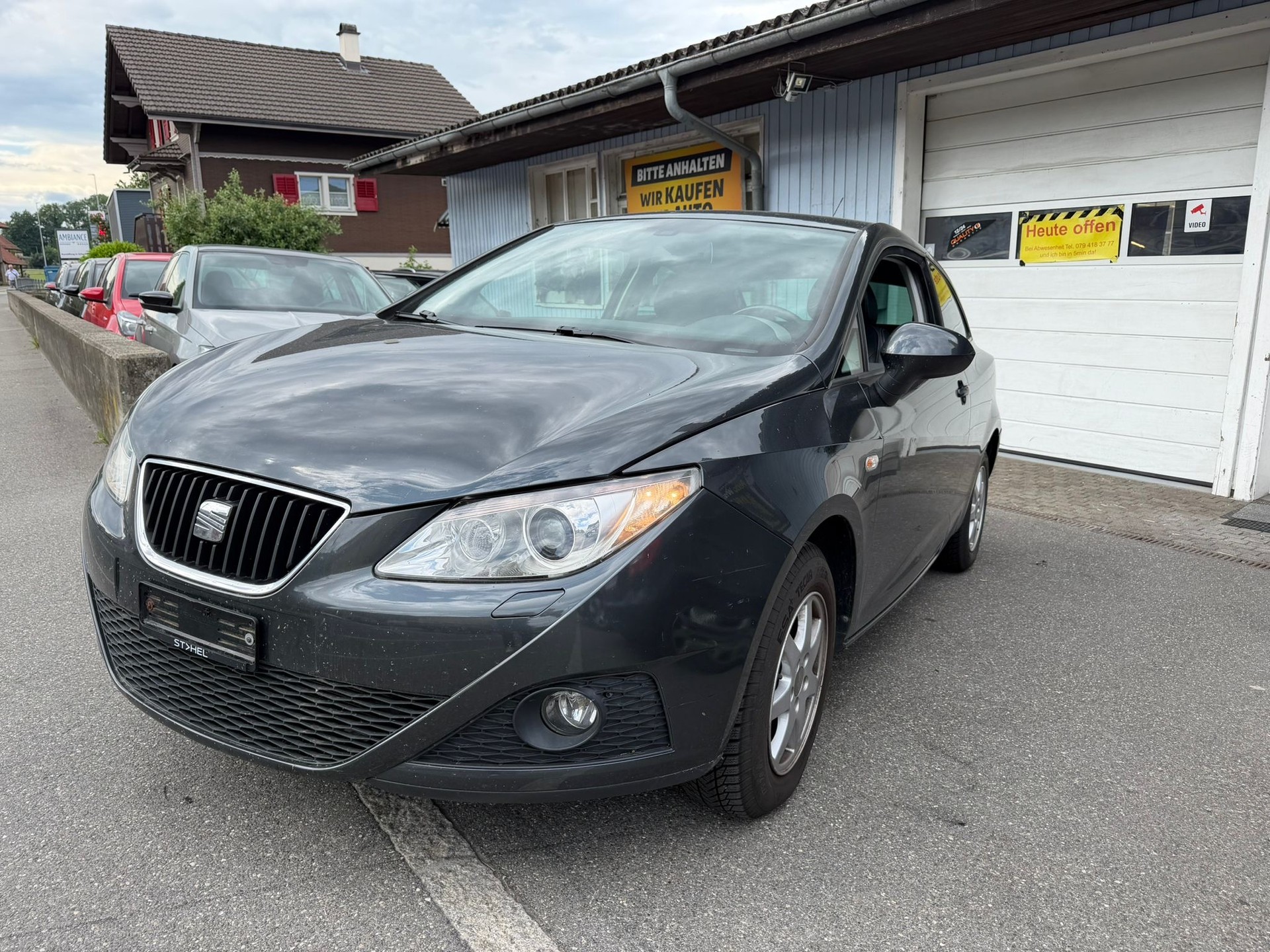 SEAT Ibiza SC 1.6 Sport DSG-showroom-element-1