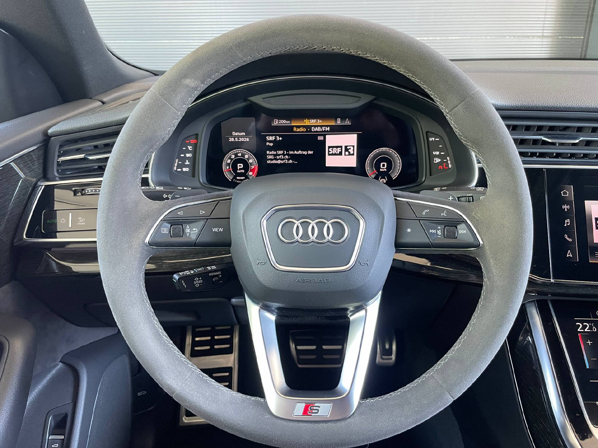 AUDI SQ8 4.0 V8 TFSI quattro T-Tronic-image-7