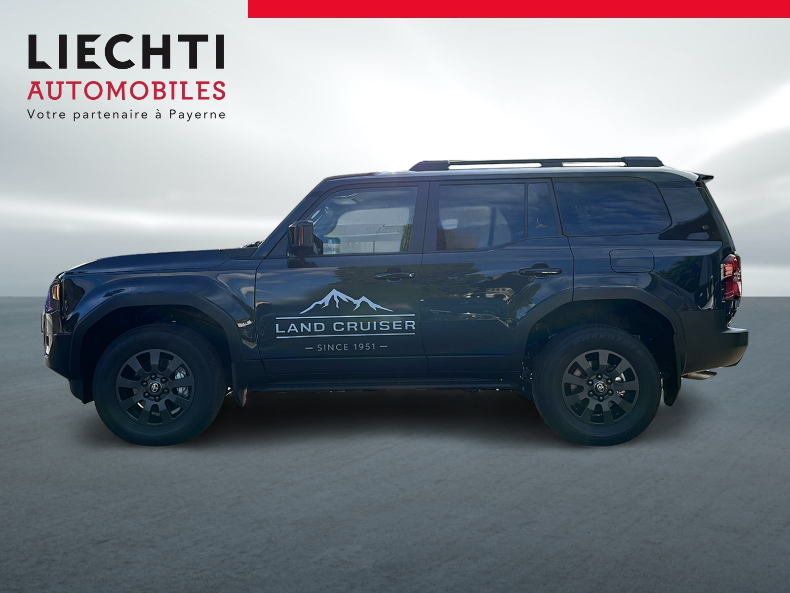 TOYOTA Land Cruiser 2.8TD Style-showroom-element-1