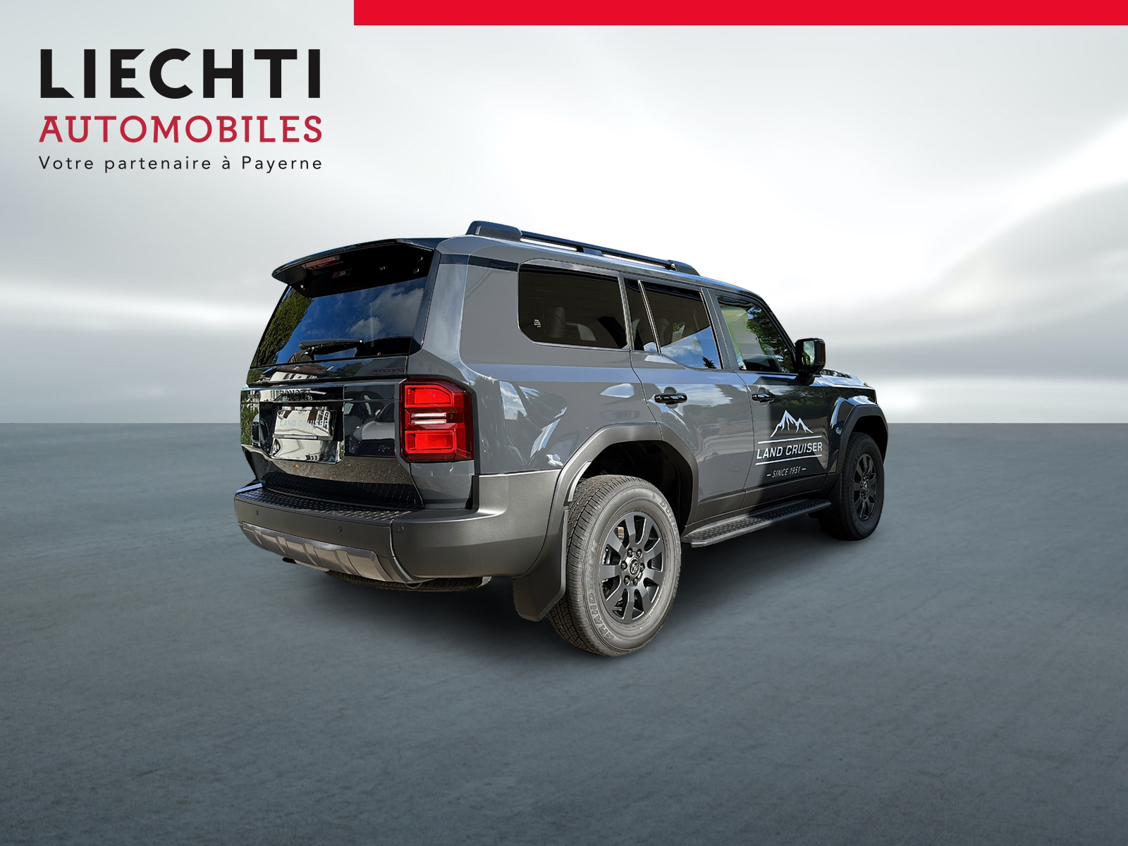 TOYOTA Land Cruiser 2.8TD Style-showroom-element-3