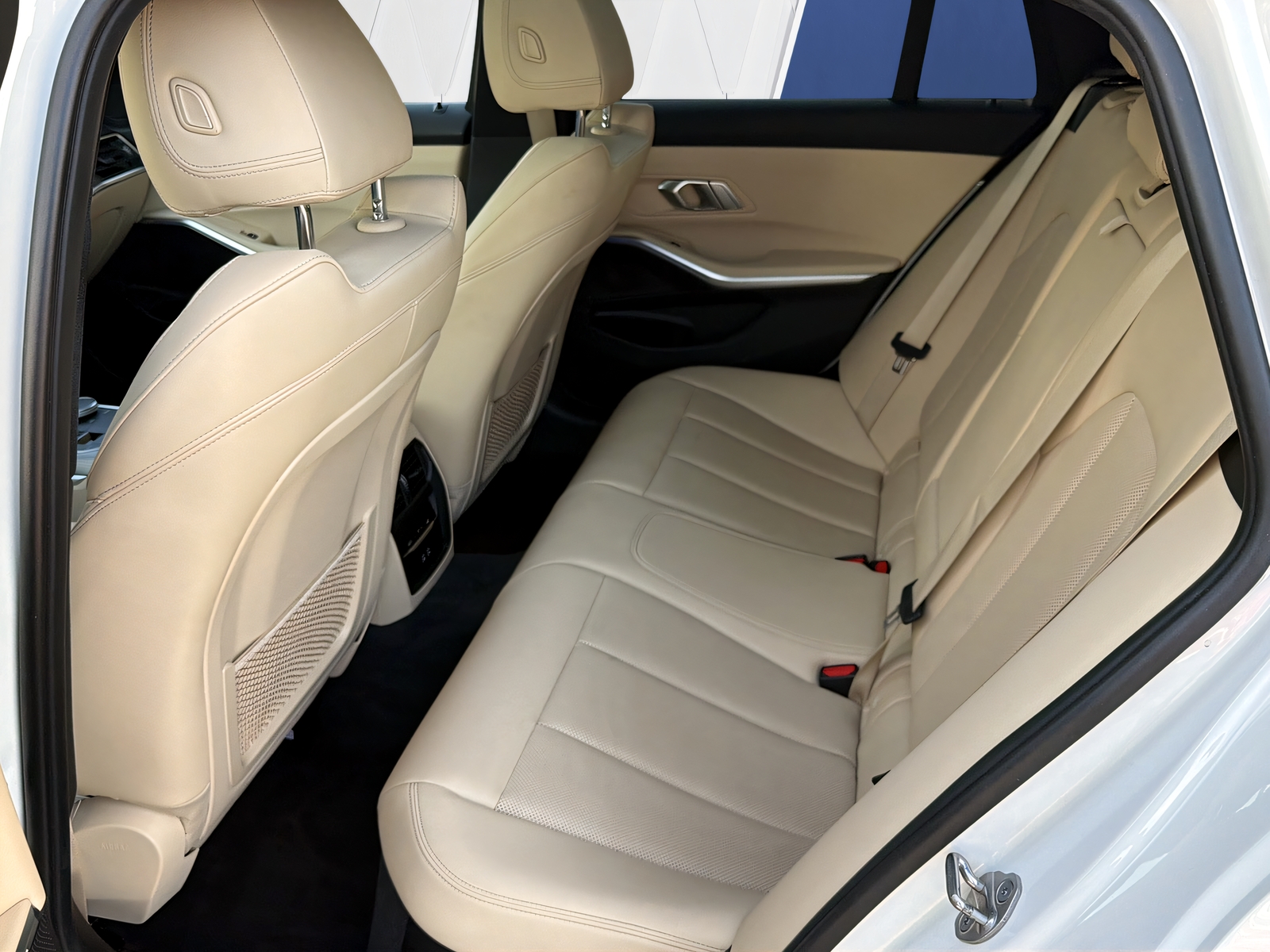 BMW M340d xDrive 48V Touring Fleet Edition Steptronic Sport-image-11