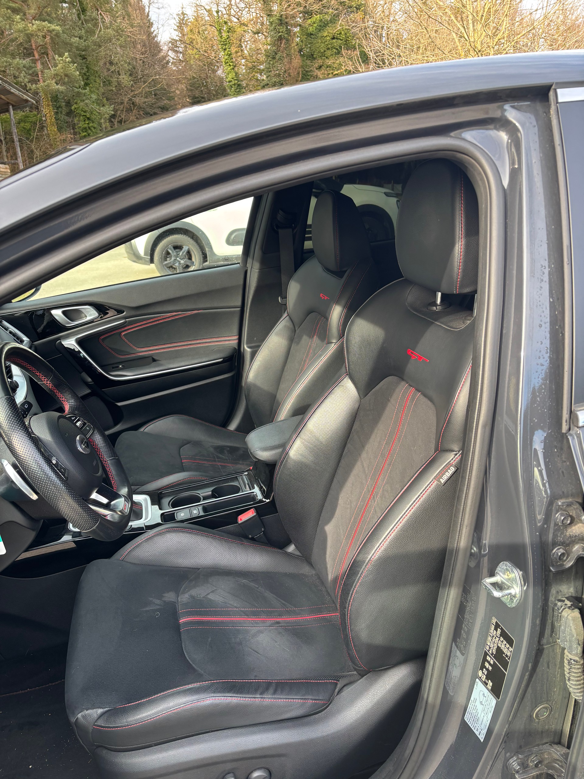 KIA 1.6 T-GDi GT-image-4