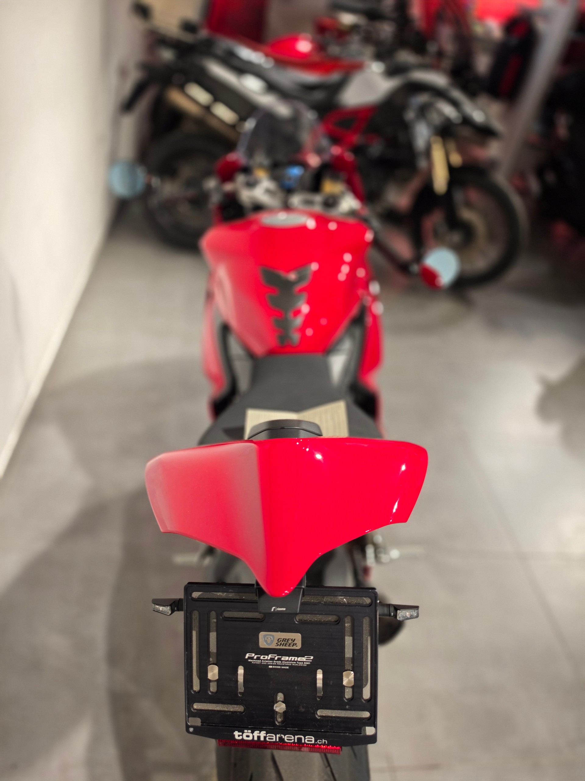 DUCATI Panigale V2-image-11