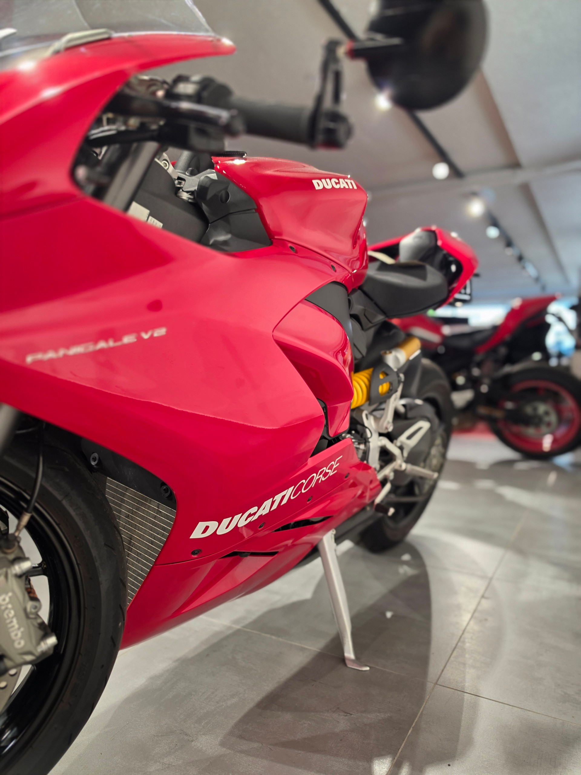 DUCATI Panigale V2-image-8