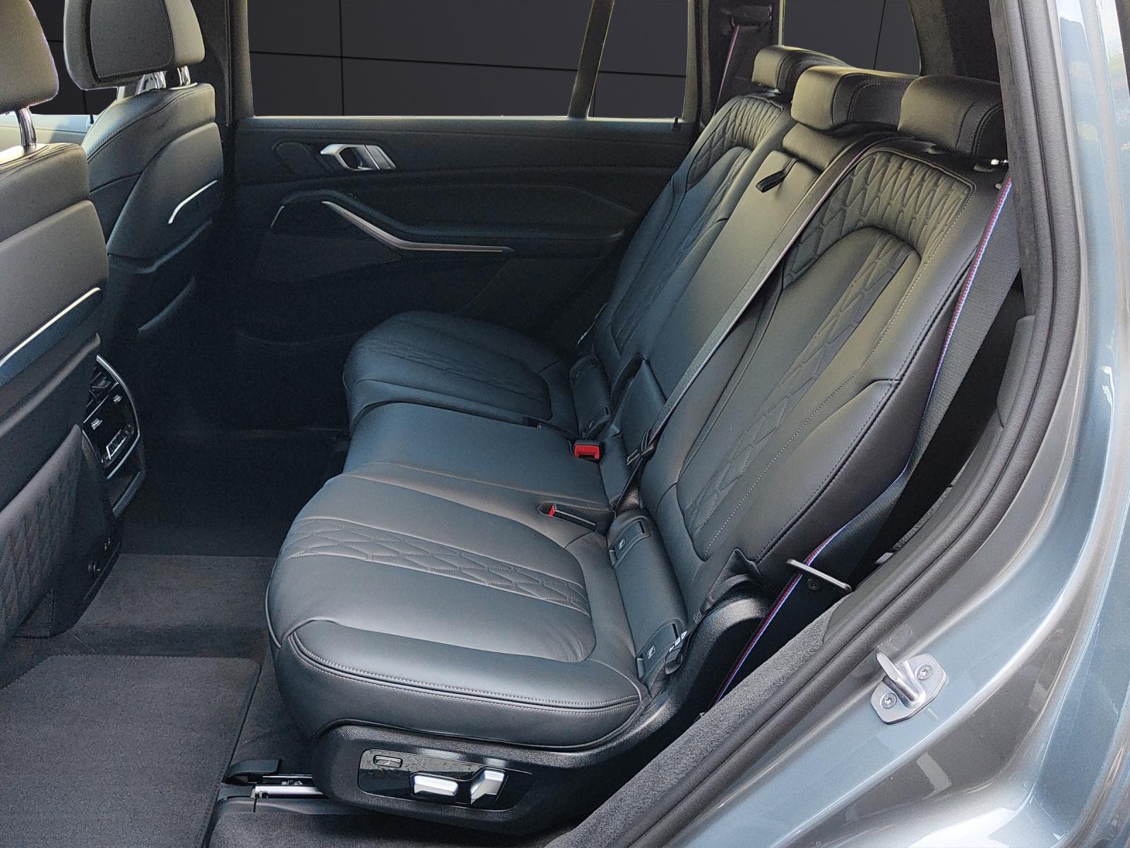 BMW X7 40d xDrive-image-17