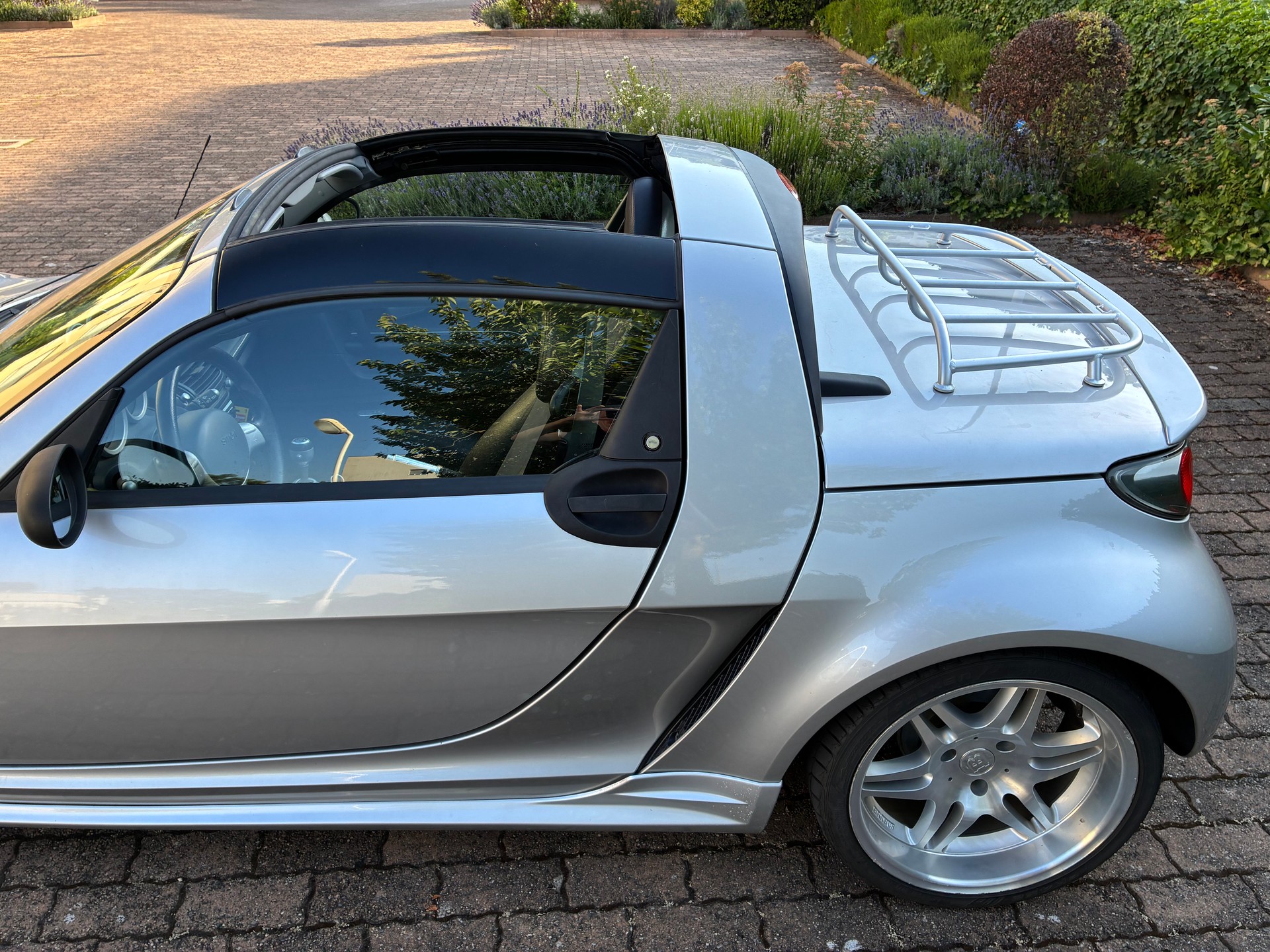 SMART roadster Brabus Xclusive-image-4