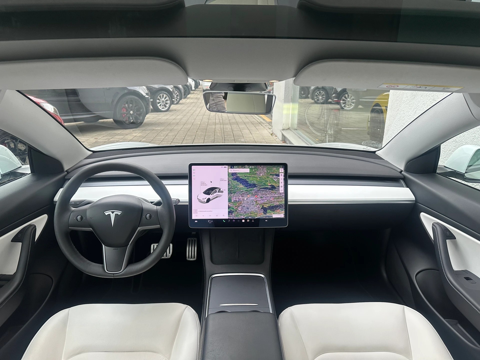 TESLA Model 3 Long Range Dual Motor AWD-image-7