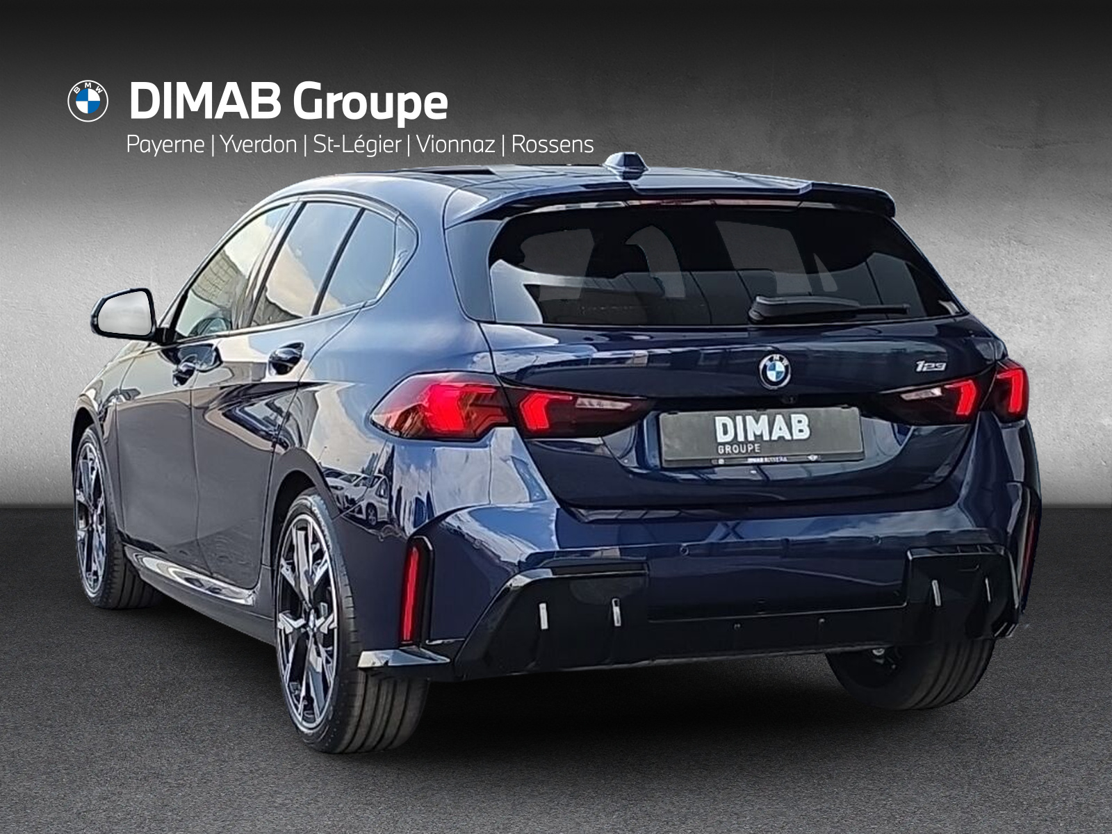 BMW 123 xDrive M Sport Pro Steptronic-showroom-element-2